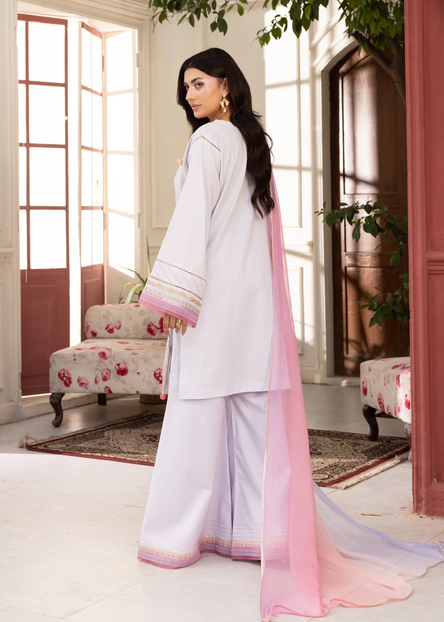 jacquard Kurta Set in Lilac