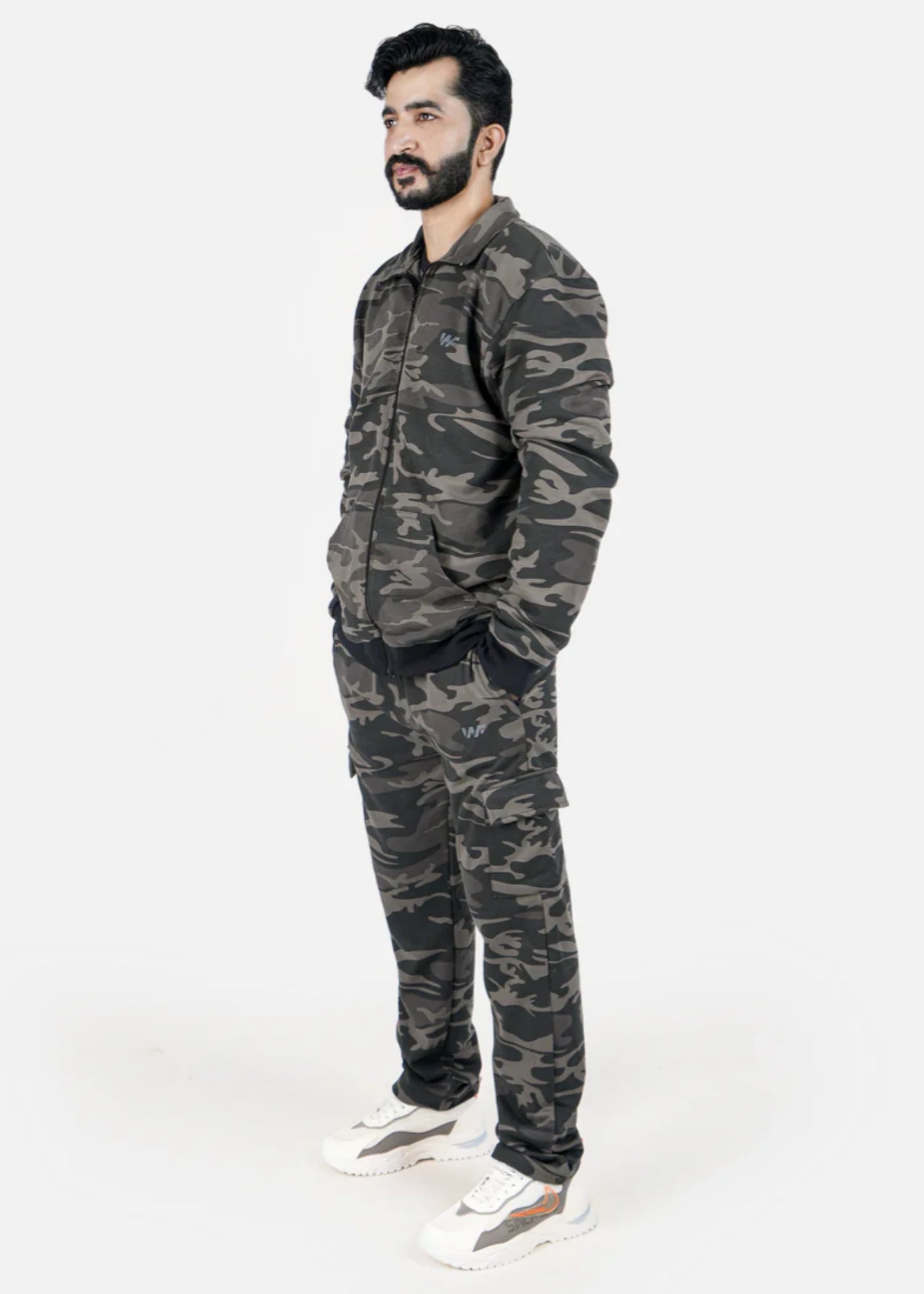 fleece Tracksuit in Charcoal black, multi