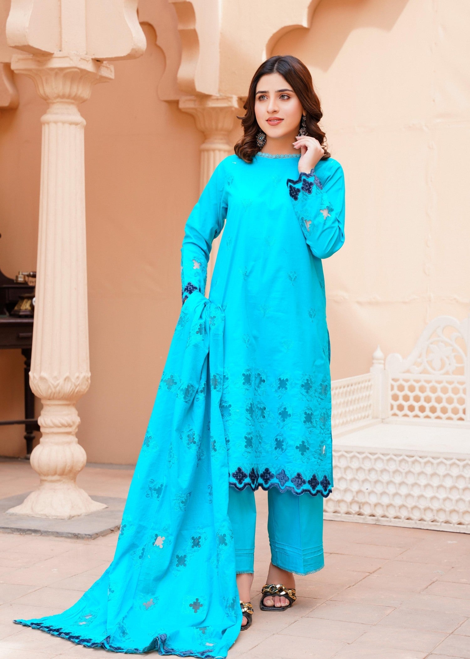 lawn cotton Unstitched in Turquoise