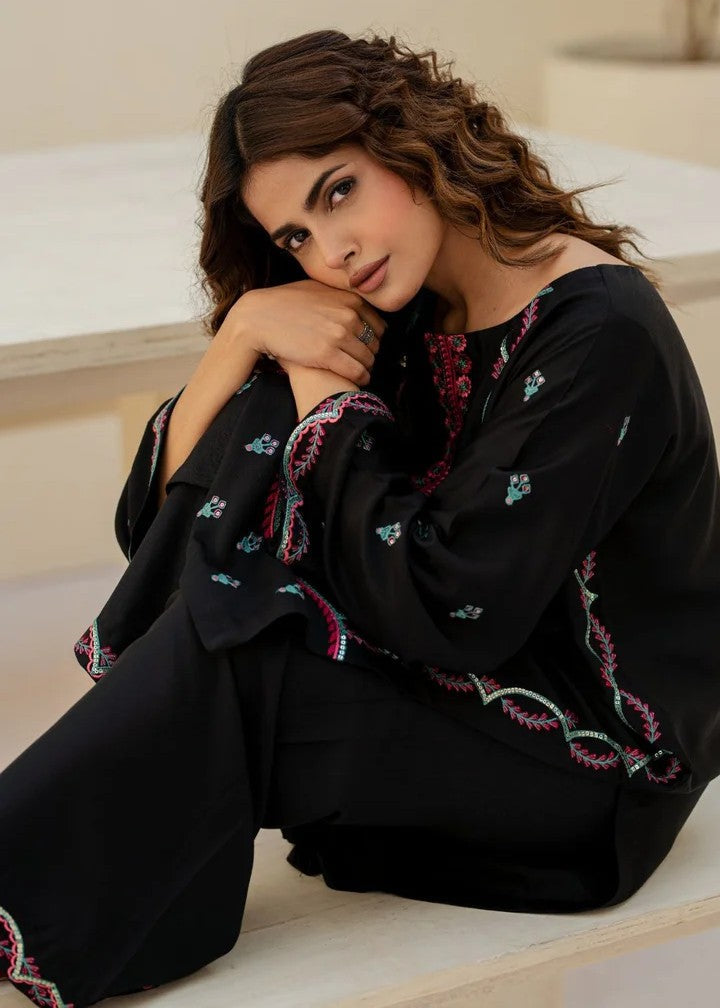 cotail Kurta Set in Black