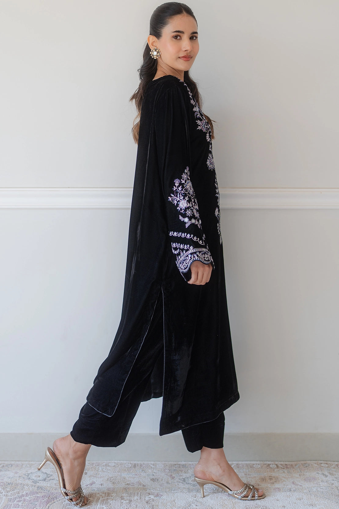 poly organza Kurta Set in Jet black