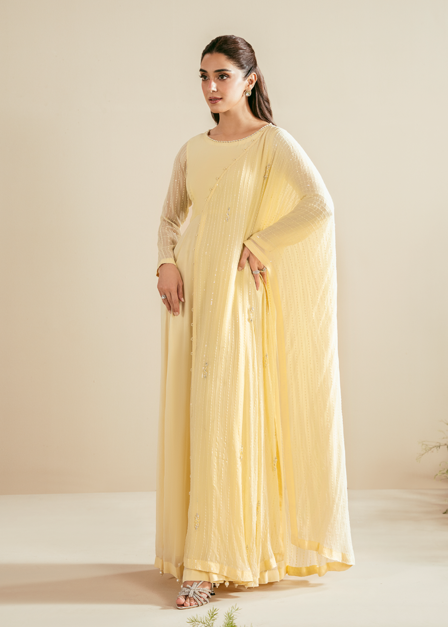 chiffon Maxi in Pale yellow