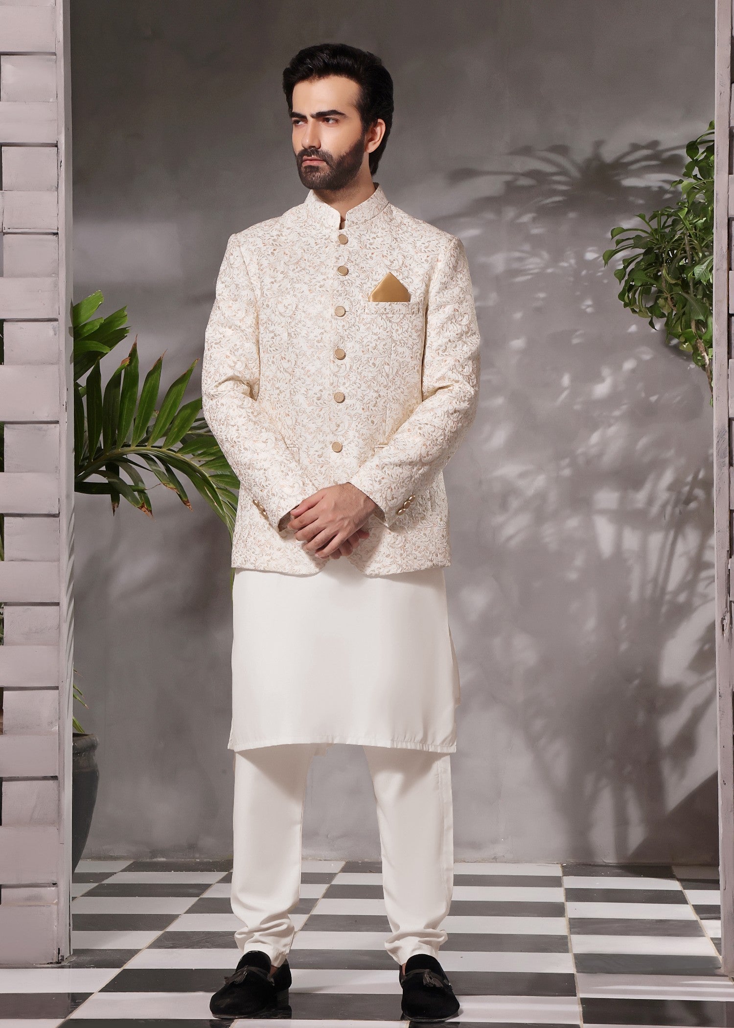 jamawar Prince Coat in Off-white