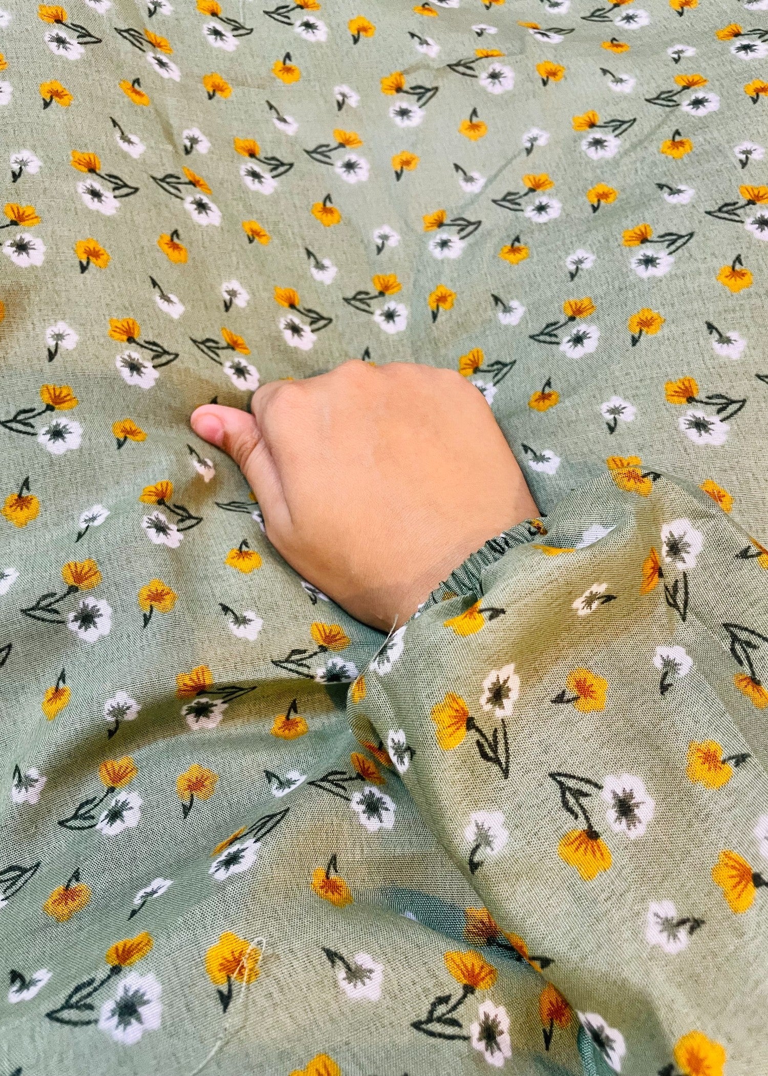 swiss lawn Chaddar in Sage green