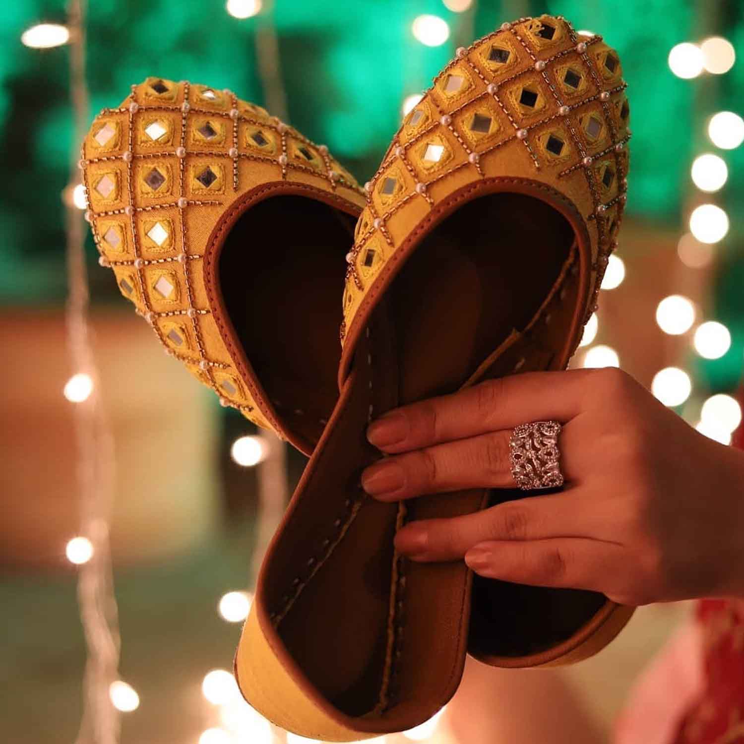 Khussa by - High Quality Women Khussa UWW6467