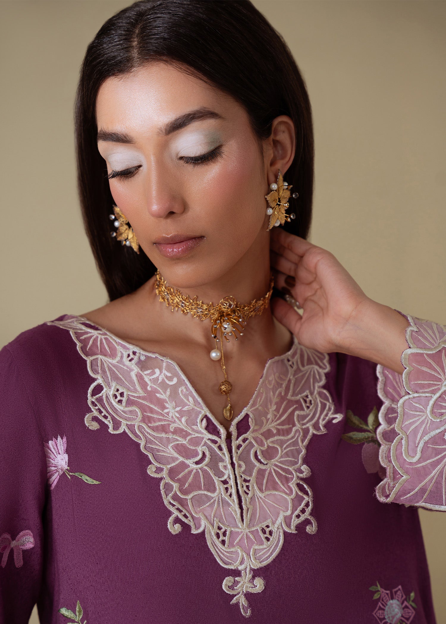 karandi Kurta Set in Mauve