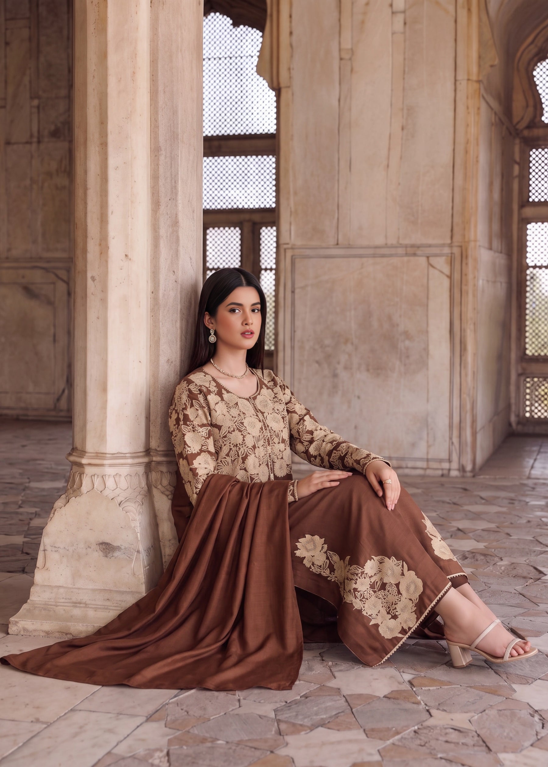 linen Kurta Set in Russet brown