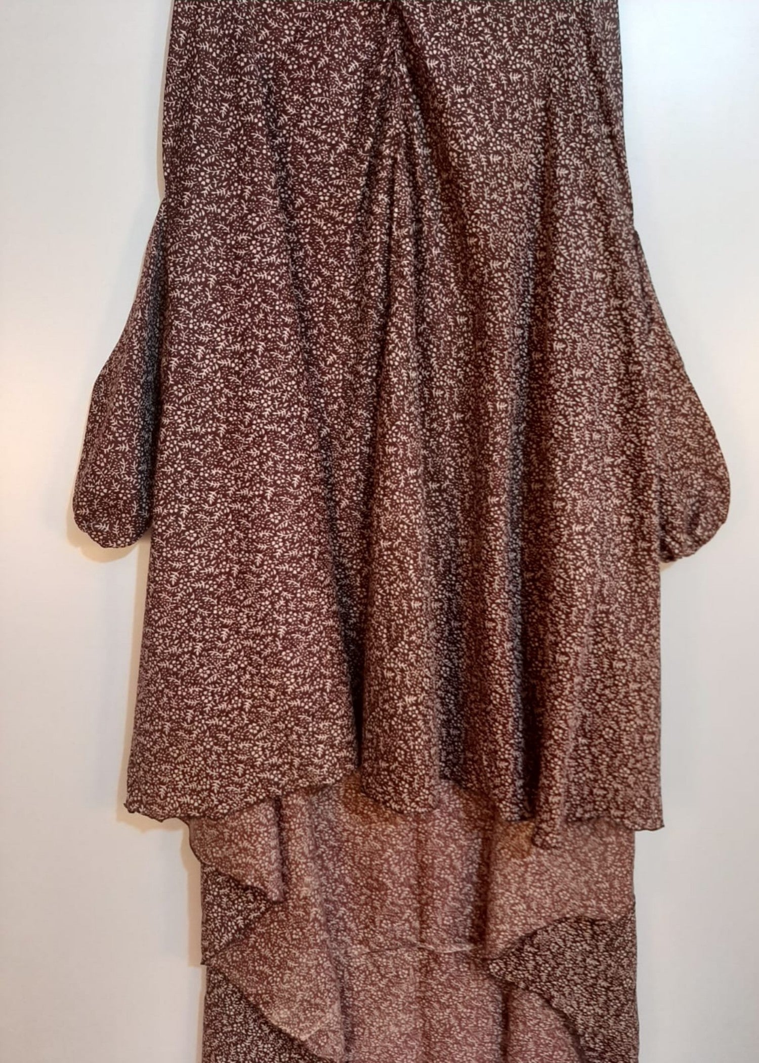 swiss lawn Chaddar in Maroon