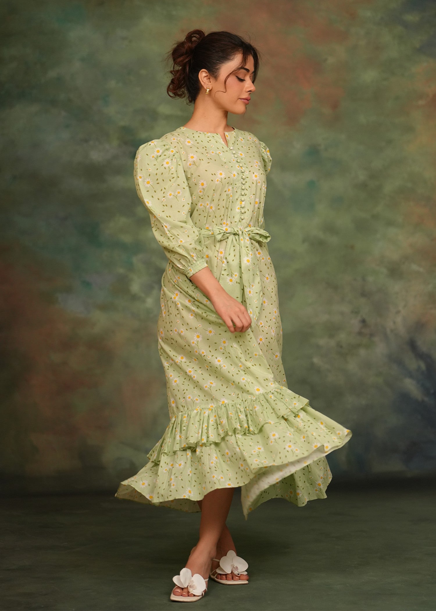 lawn Maxi in Pistachio green