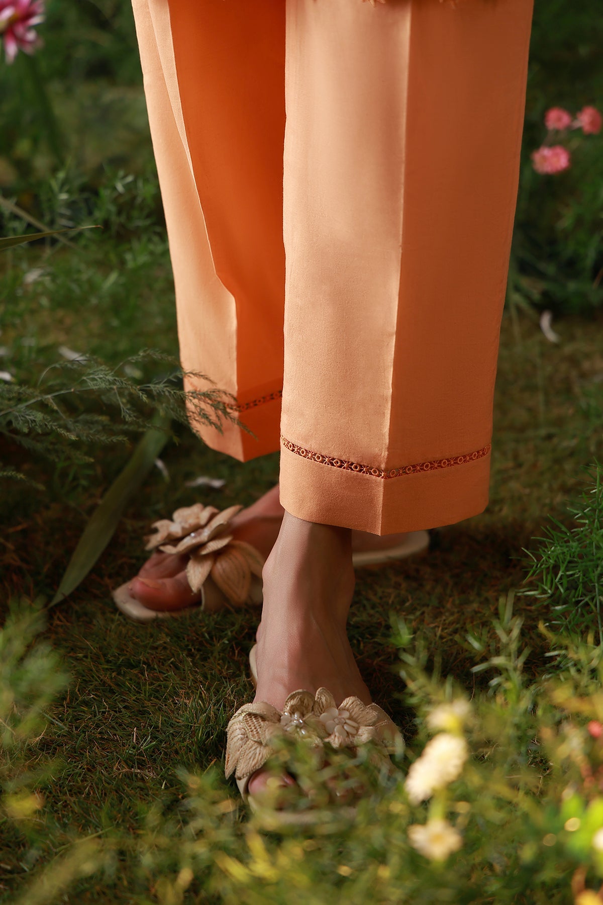 Mirha Lawn – Amber Petals
