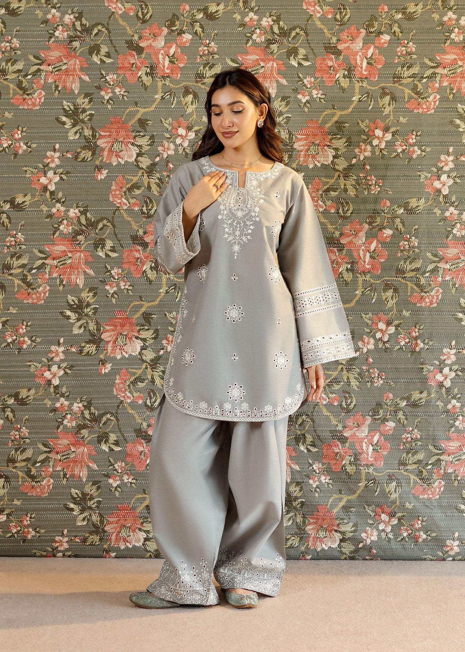 lawn Kurta Set in Grey