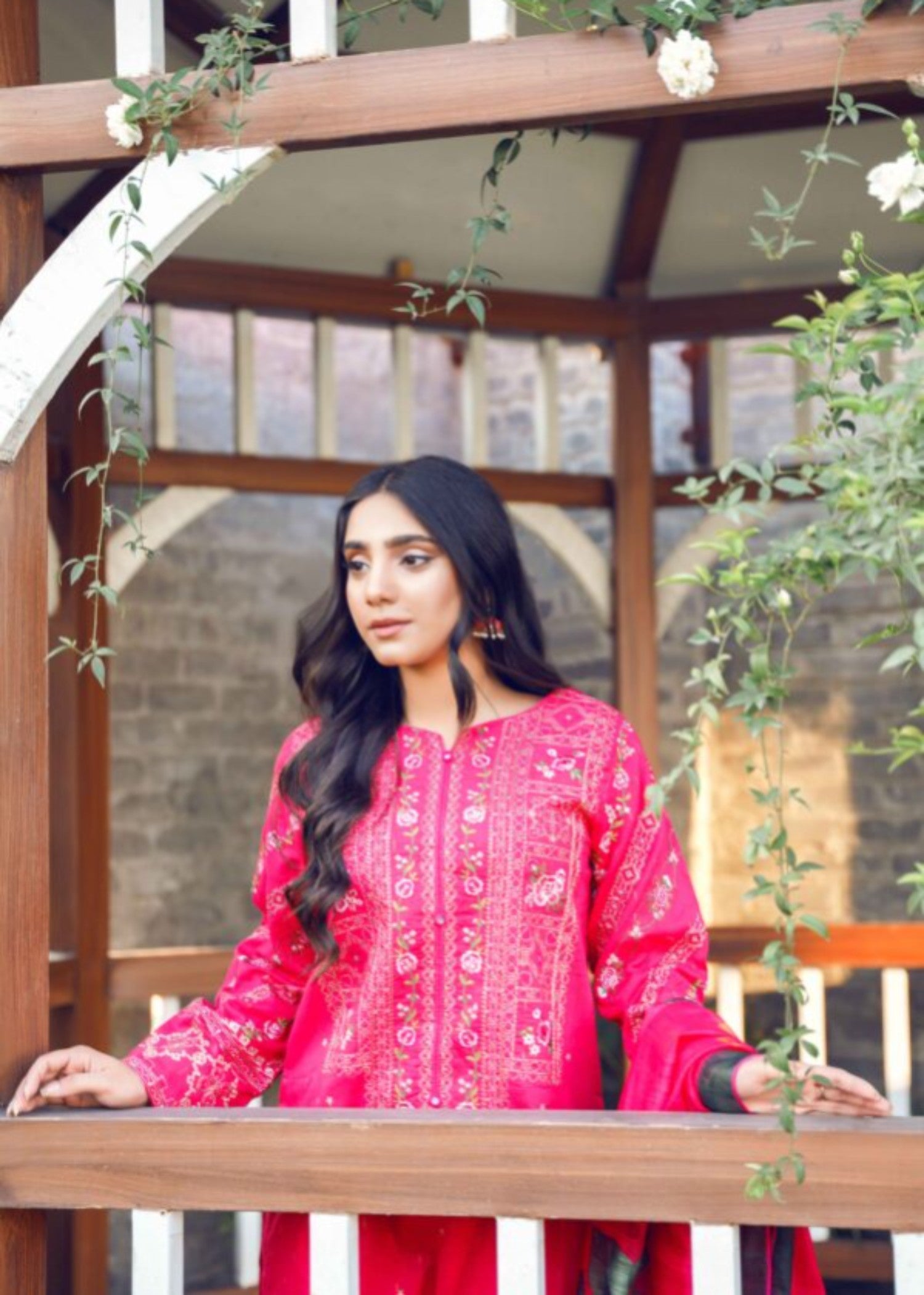 blended grip silk Kurta Set in Fuchsia