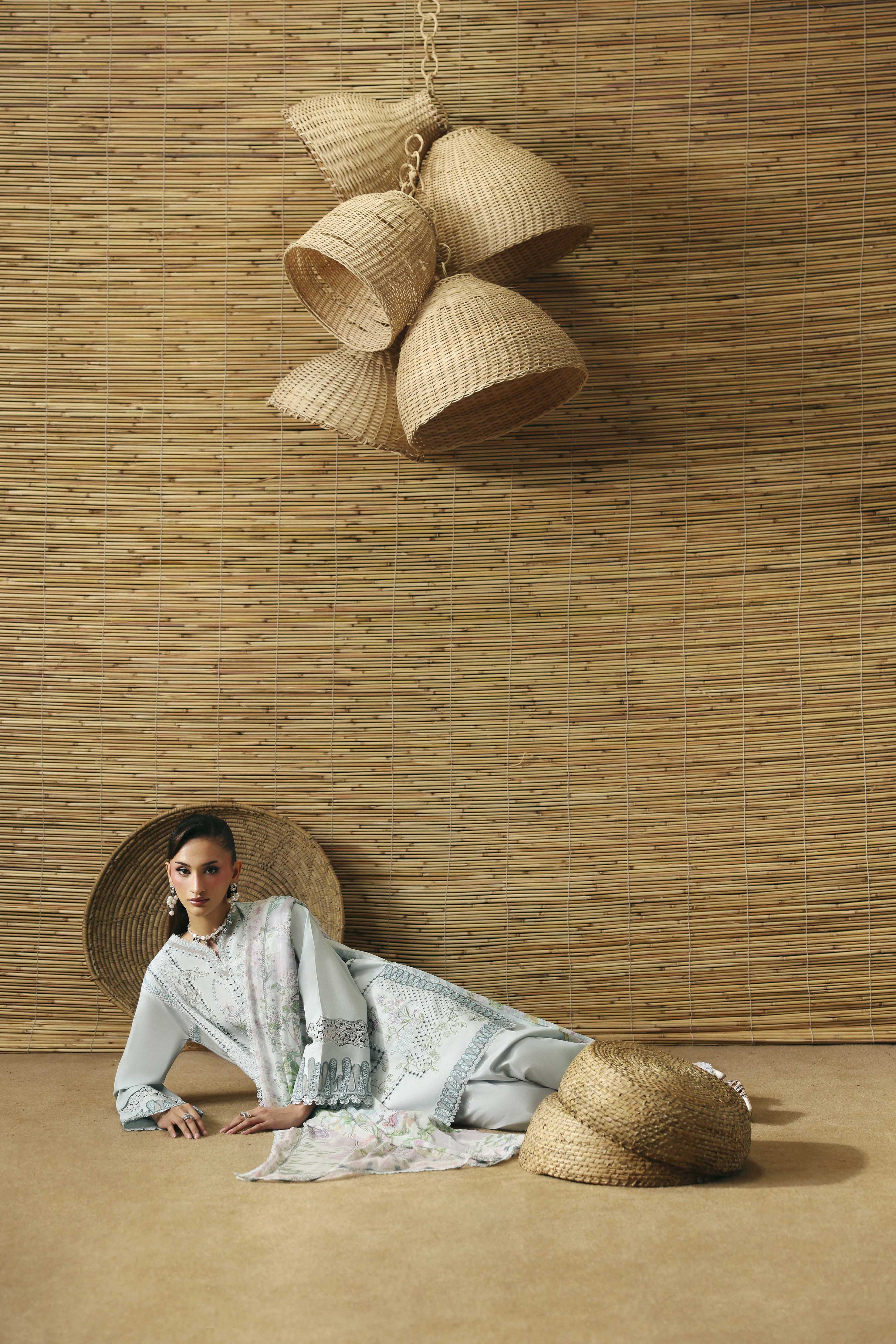 Luxury Lawn – SL-09-26-V2