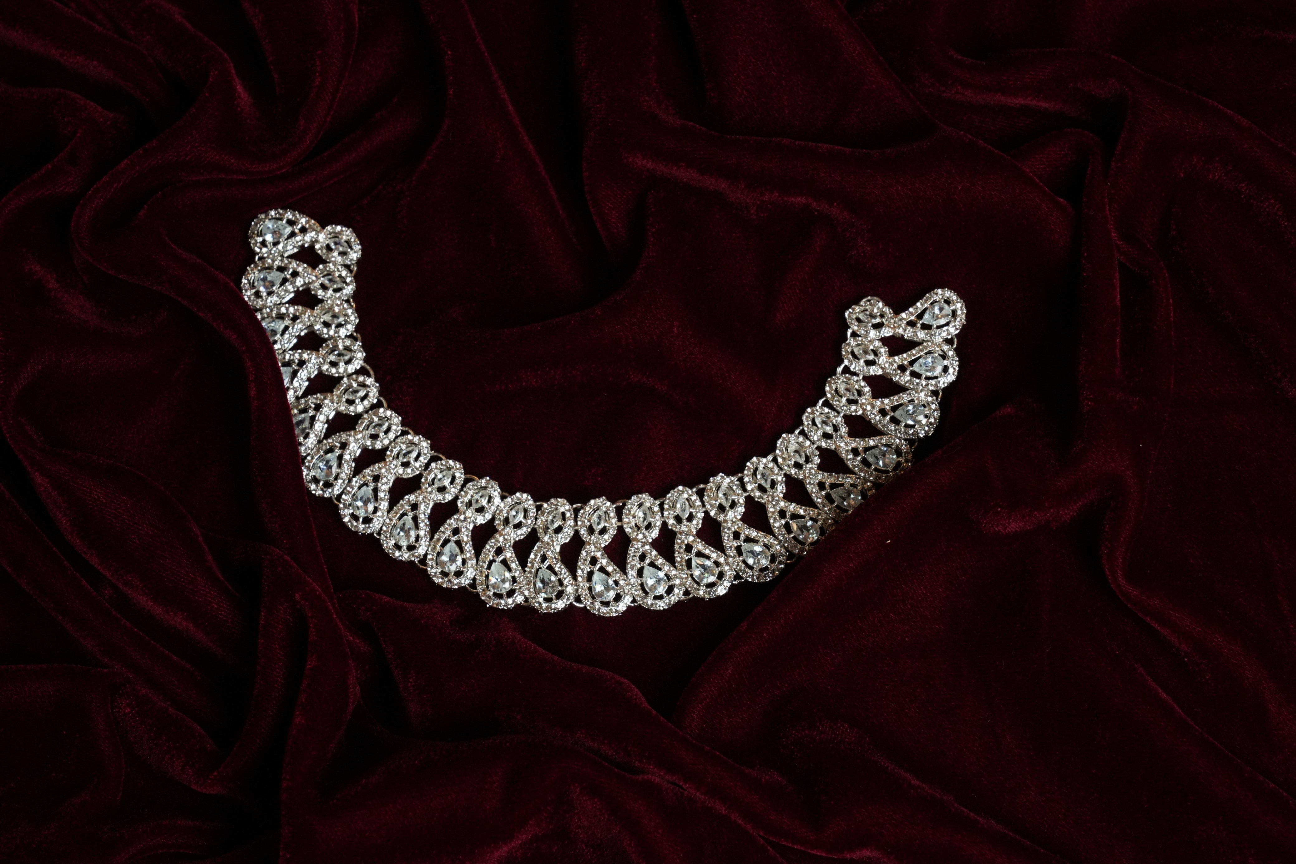 Jewelry Set in Silver Color by - Trendy Women Jewelry Set TIN4591