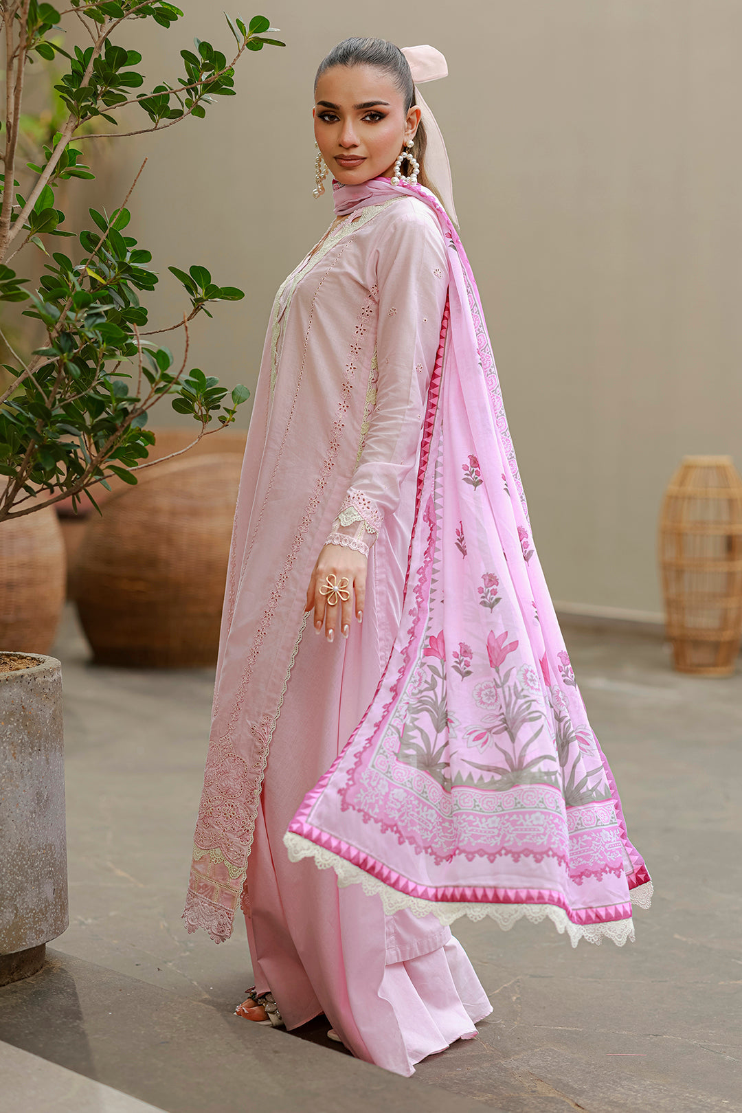 Chikankari Lawn – Z-4048