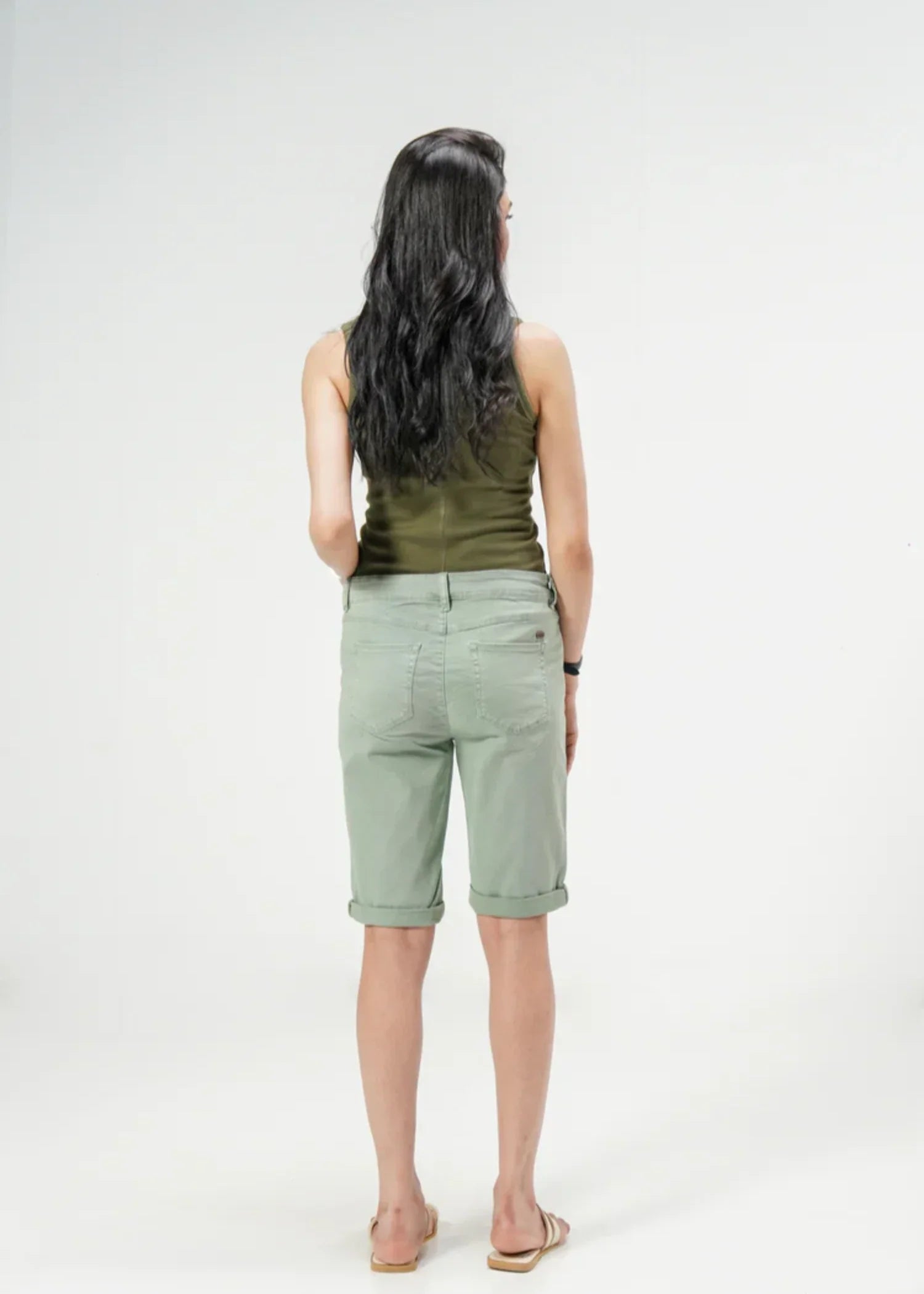twill cotton Shorts in Sage green