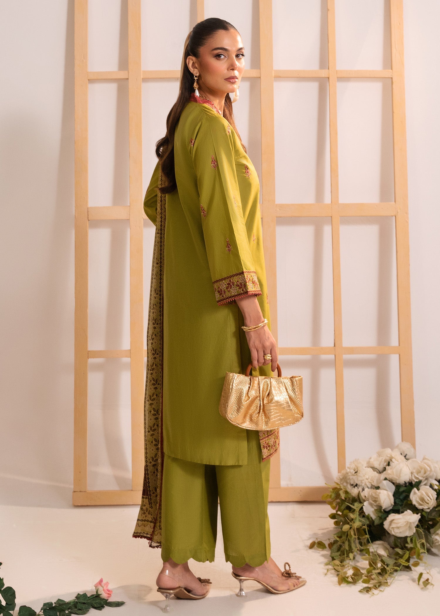 cambric cotton Kurta Set in Olive green