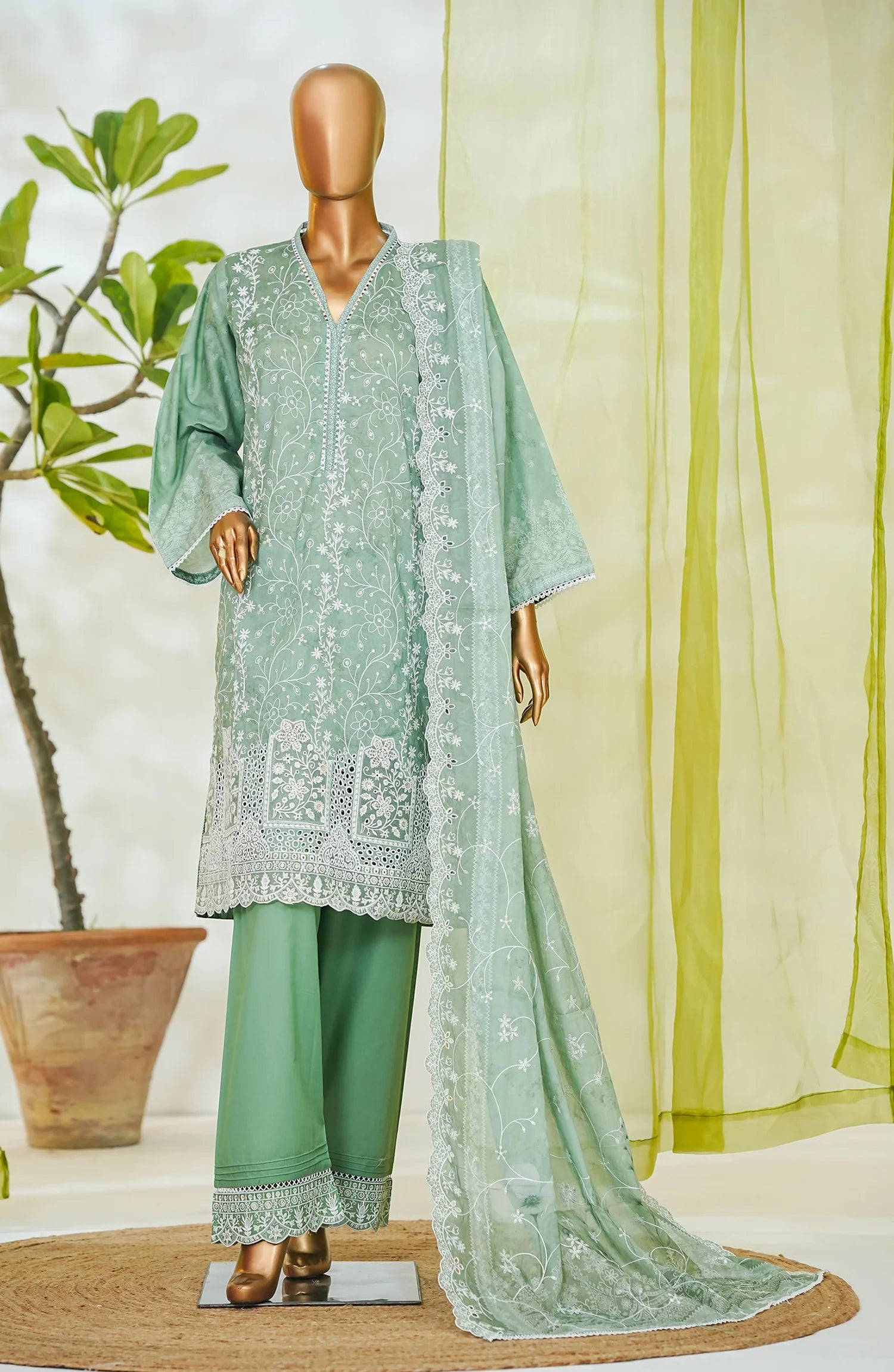 RTW White & White Embroidered Lawn – 16