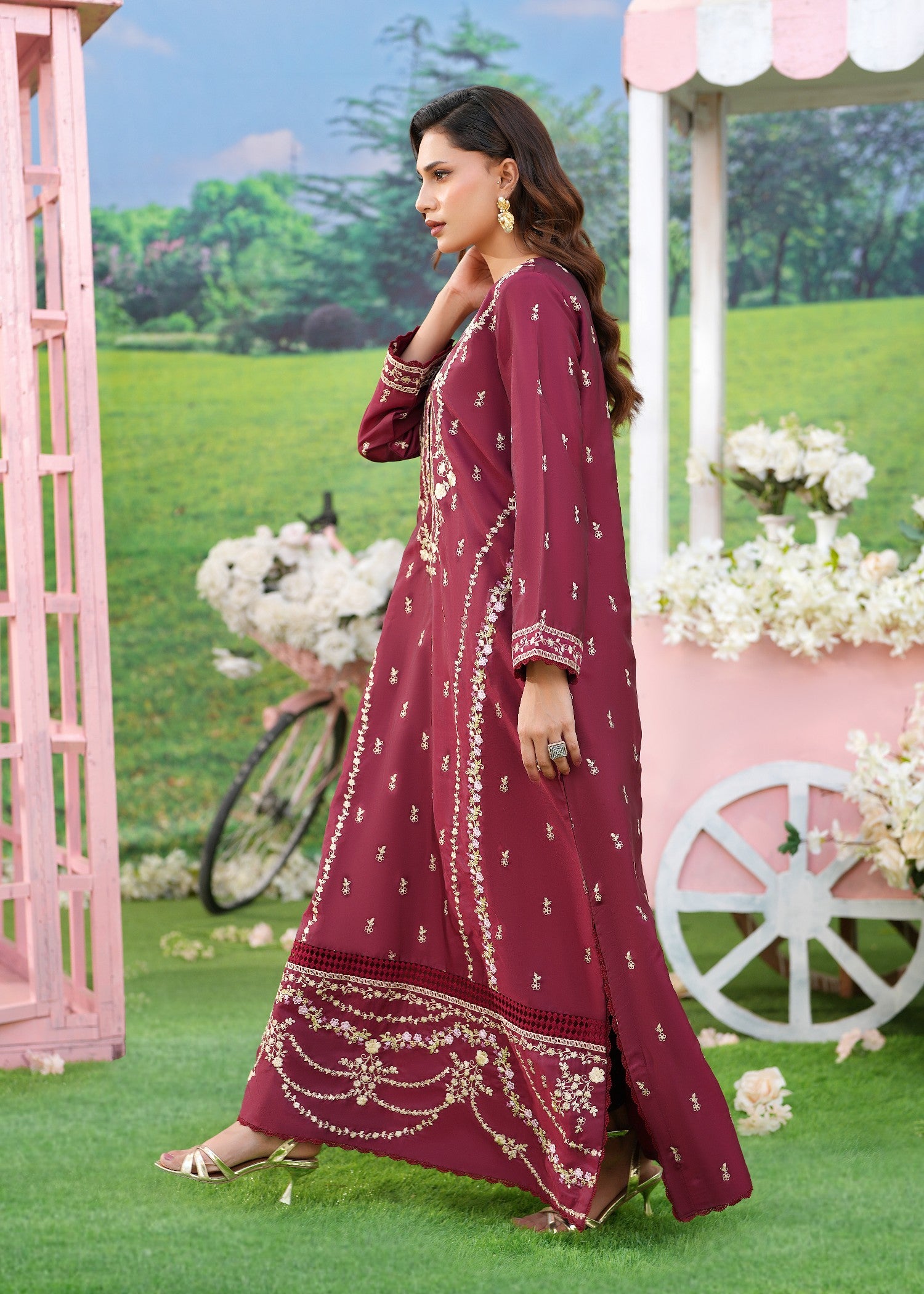 kattan silk Kaftan in Ruby red