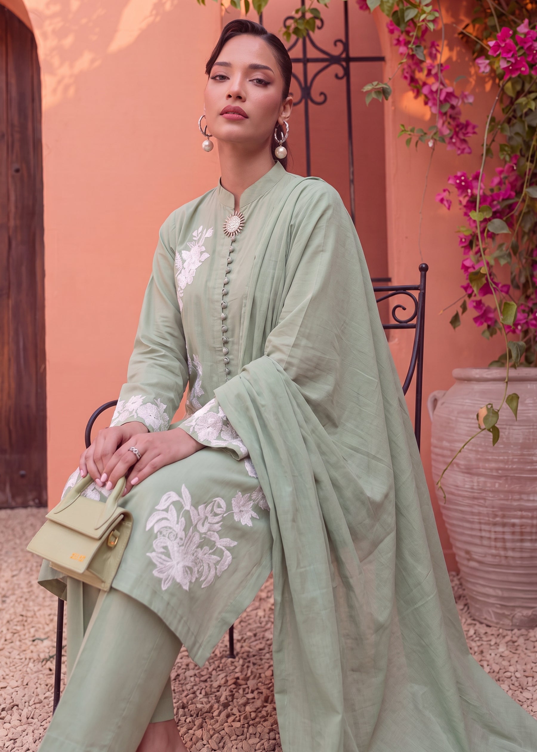 linen Kurta Set in Moss green