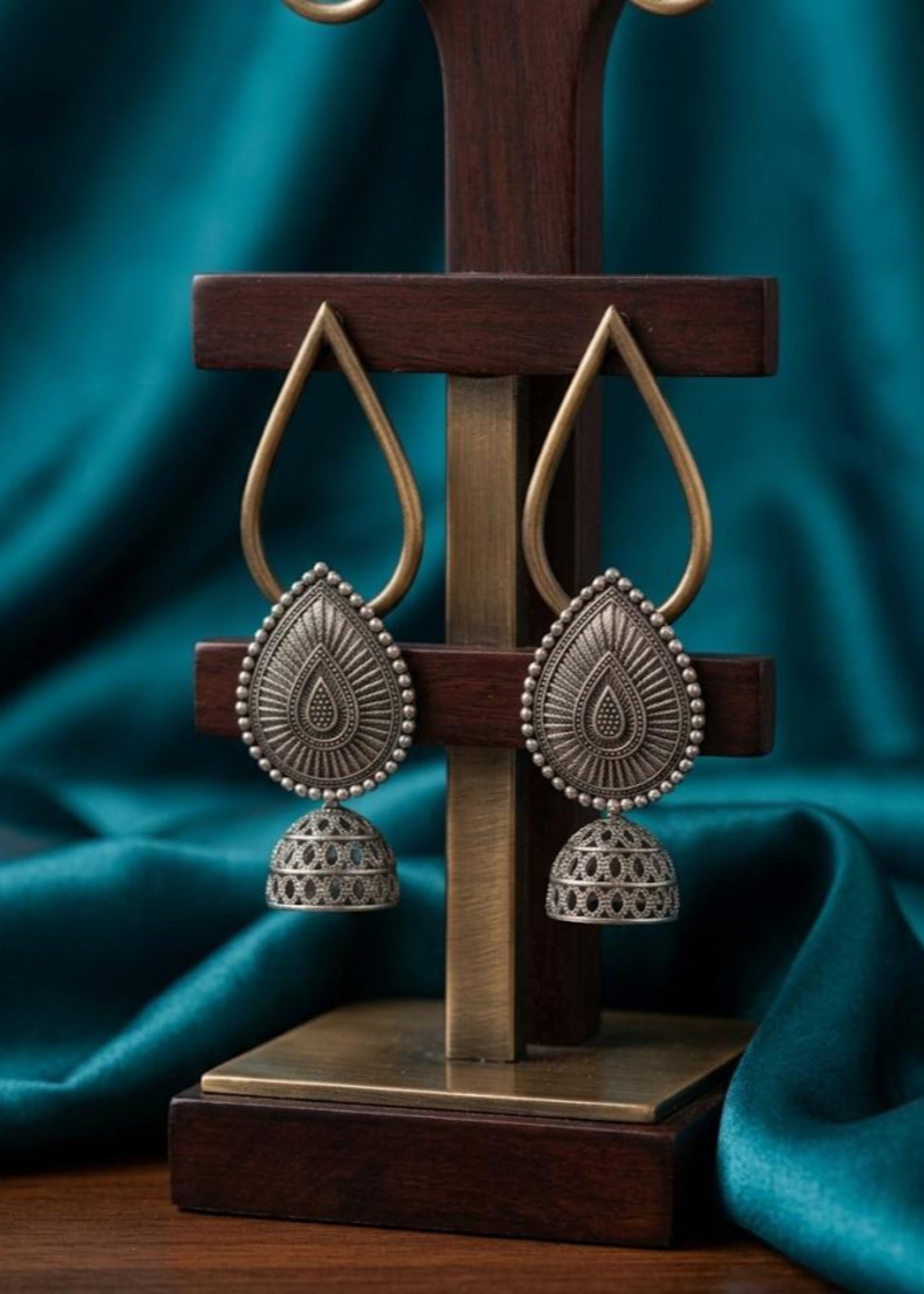 Earrings in Silver Color by - Trendy Women Earrings UUR0924