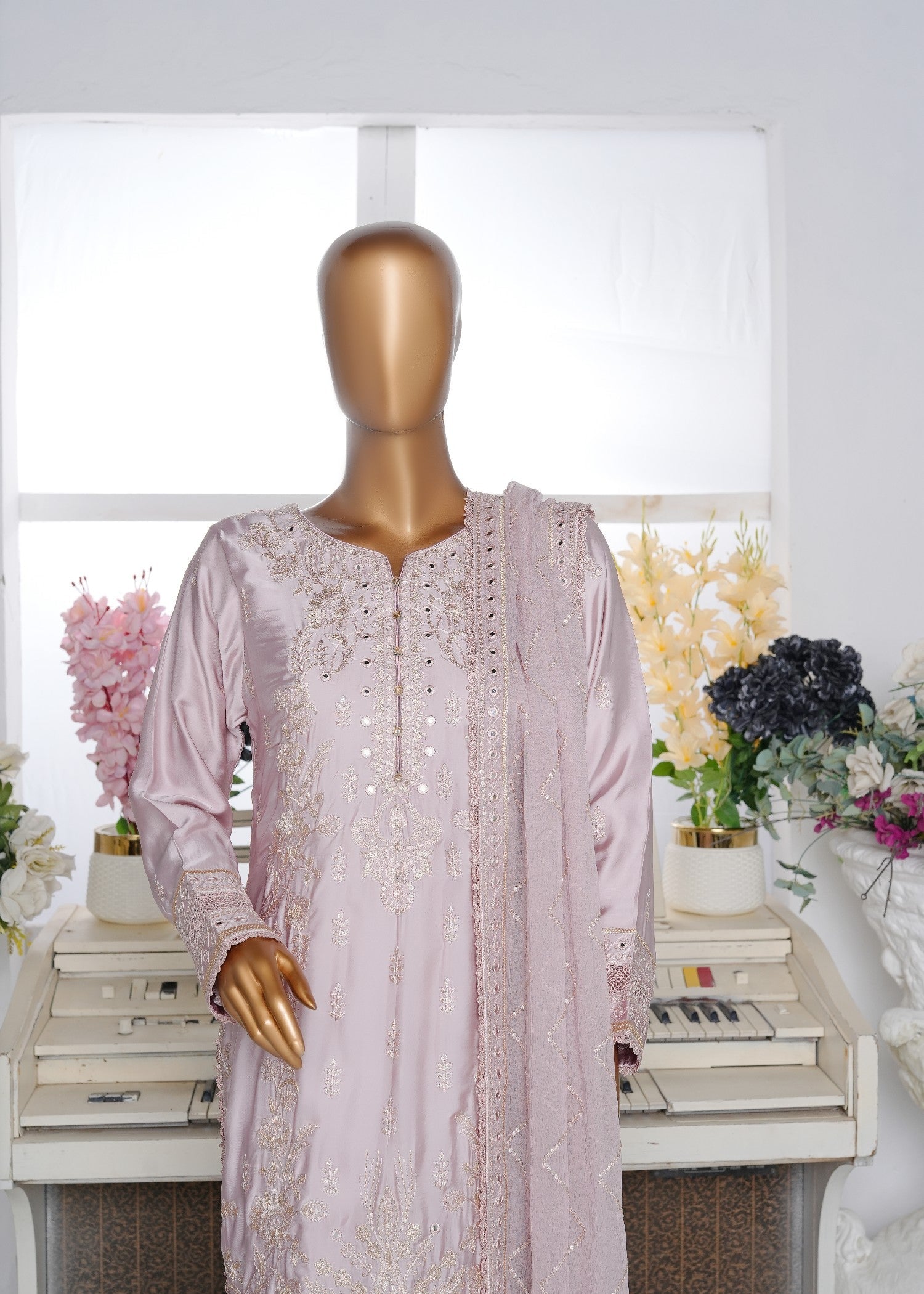 charmuse/shamooz Kurta Set in Pastel pink