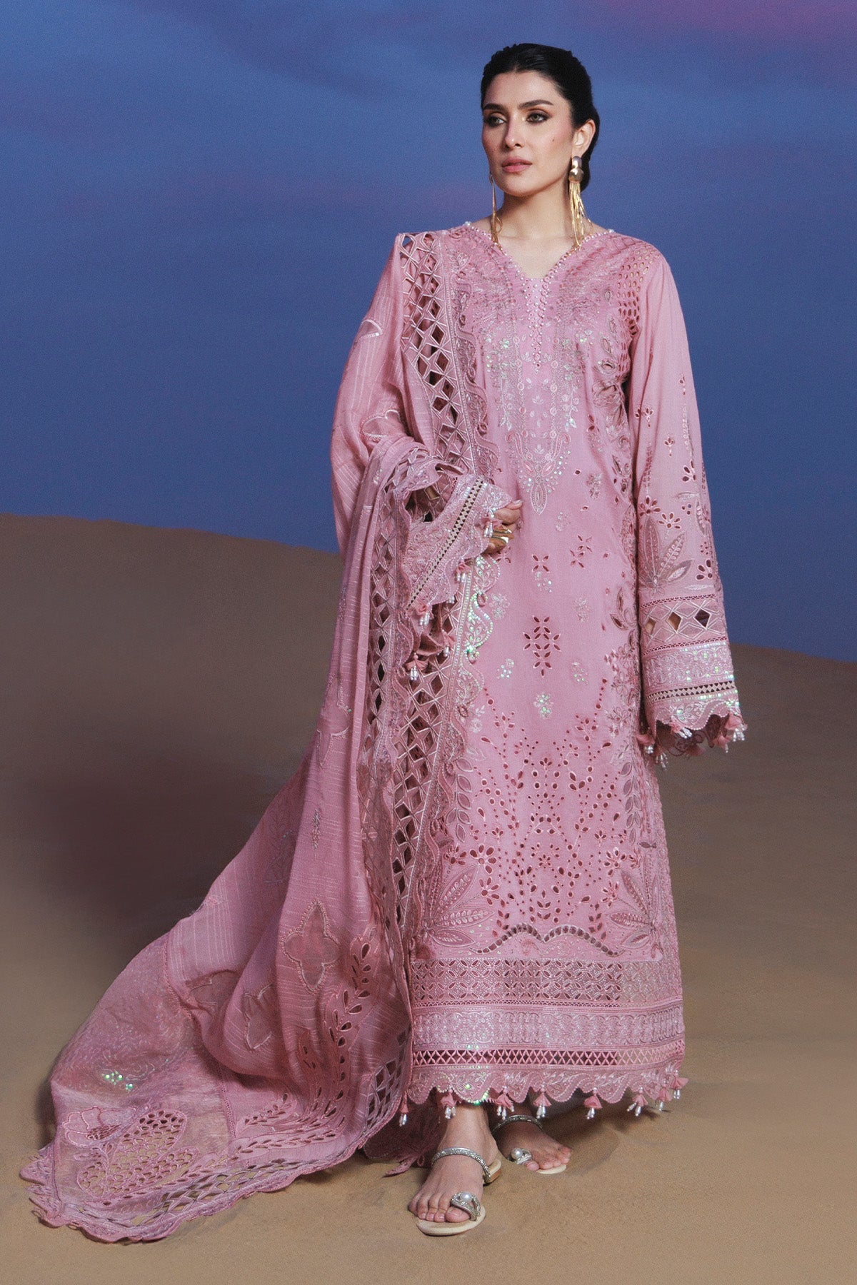 Aman Luxury Lawn – Seeran NE-232