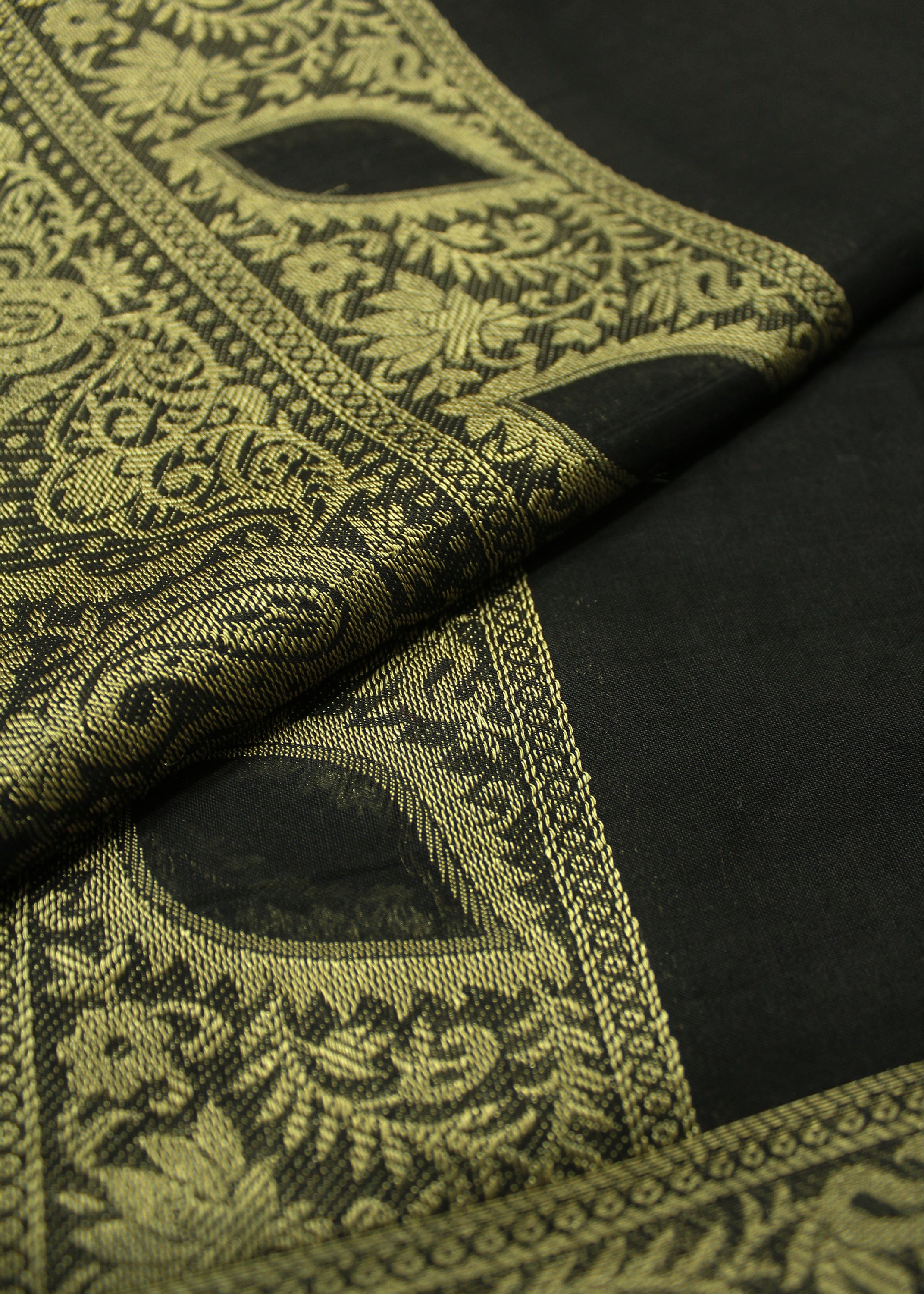 lawn cotton Chaddar in Black