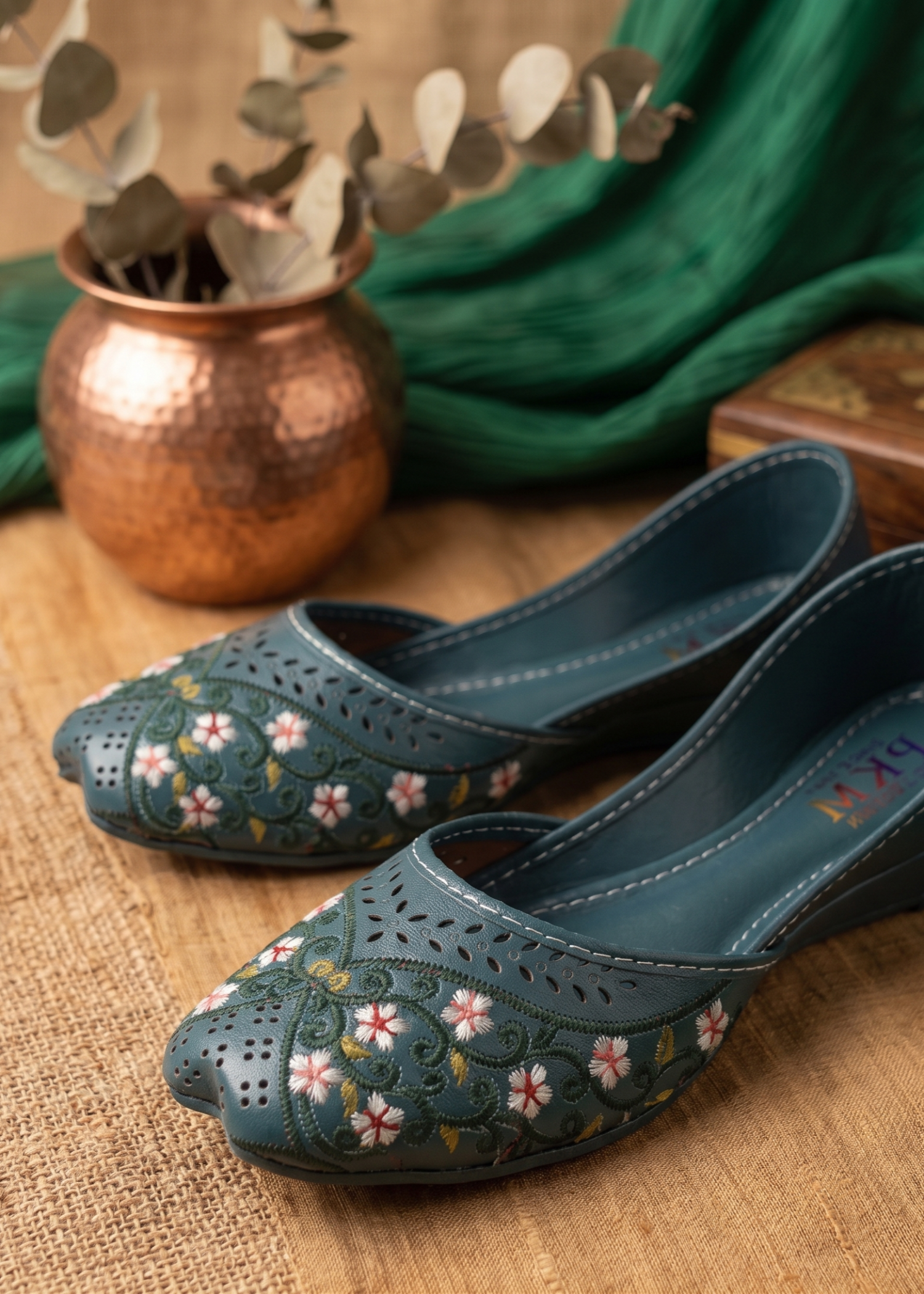 Khussa in Teal by - High Quality Women Khussa FAH4327
