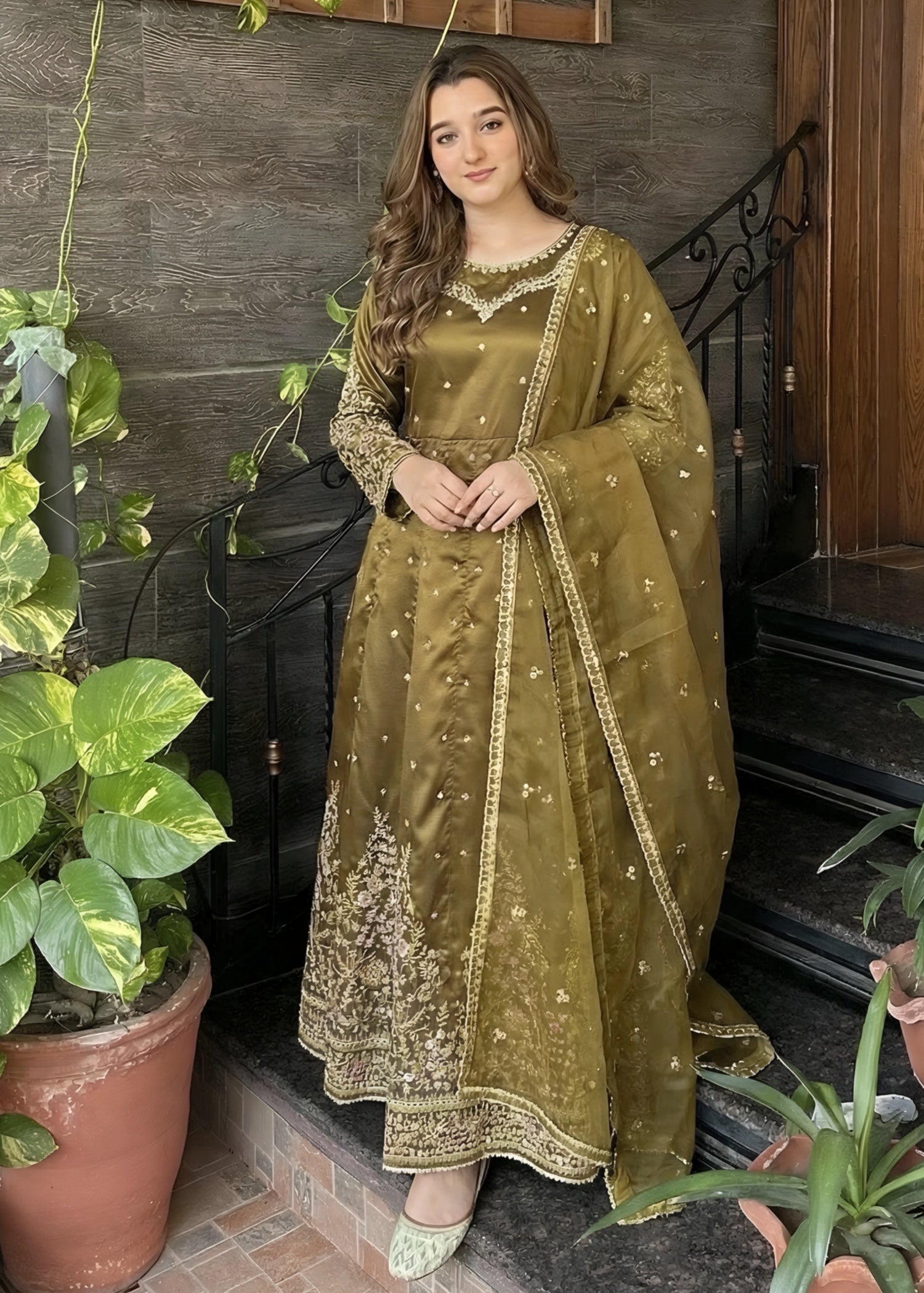 silk Maxi in Olive green