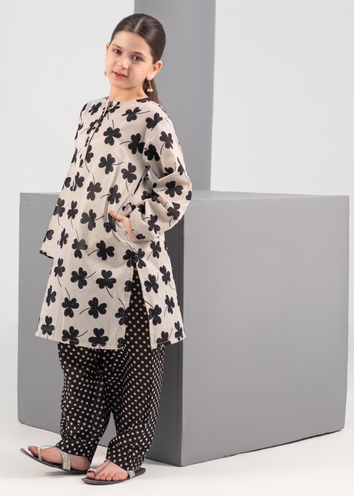 poly lawn Kurta Set in Black, beige