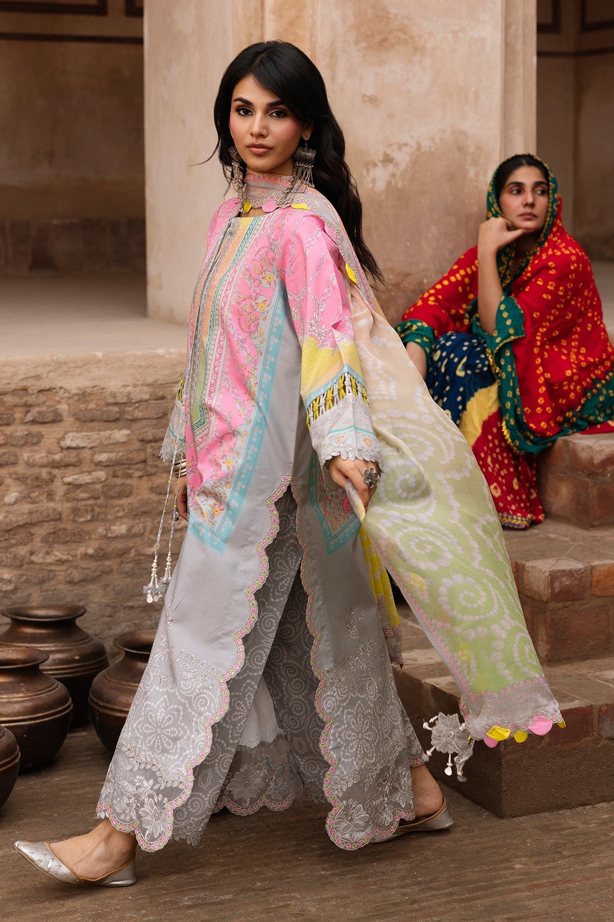 Chunri Lawn – CHN6-01