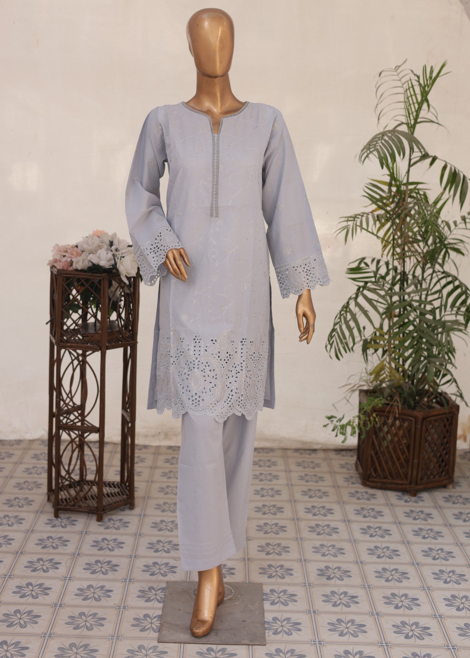 cambric Kurta Set in Pastel grey