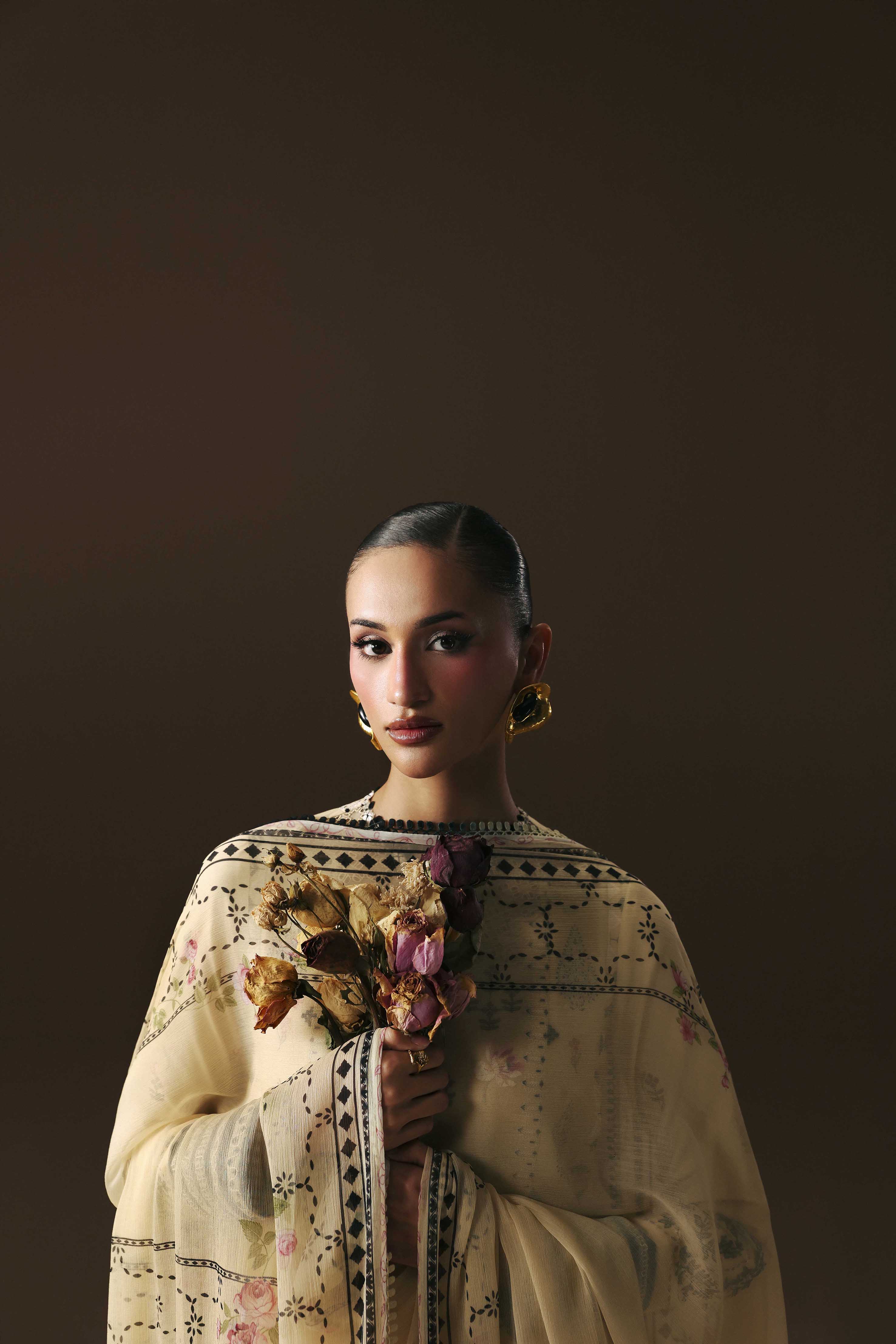 Luxury Lawn – SL-04-26-V2