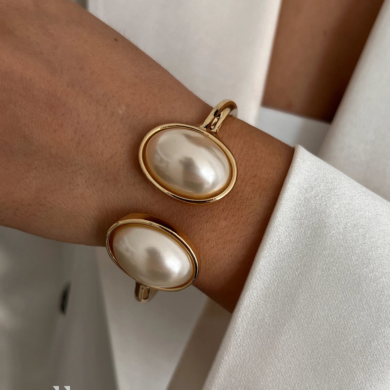 REIRA BRACELET