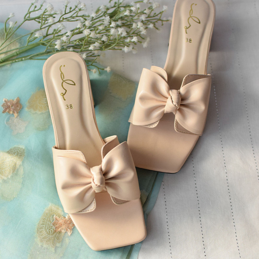 Heels in Beige by - High Quality Women Heels GEX6428