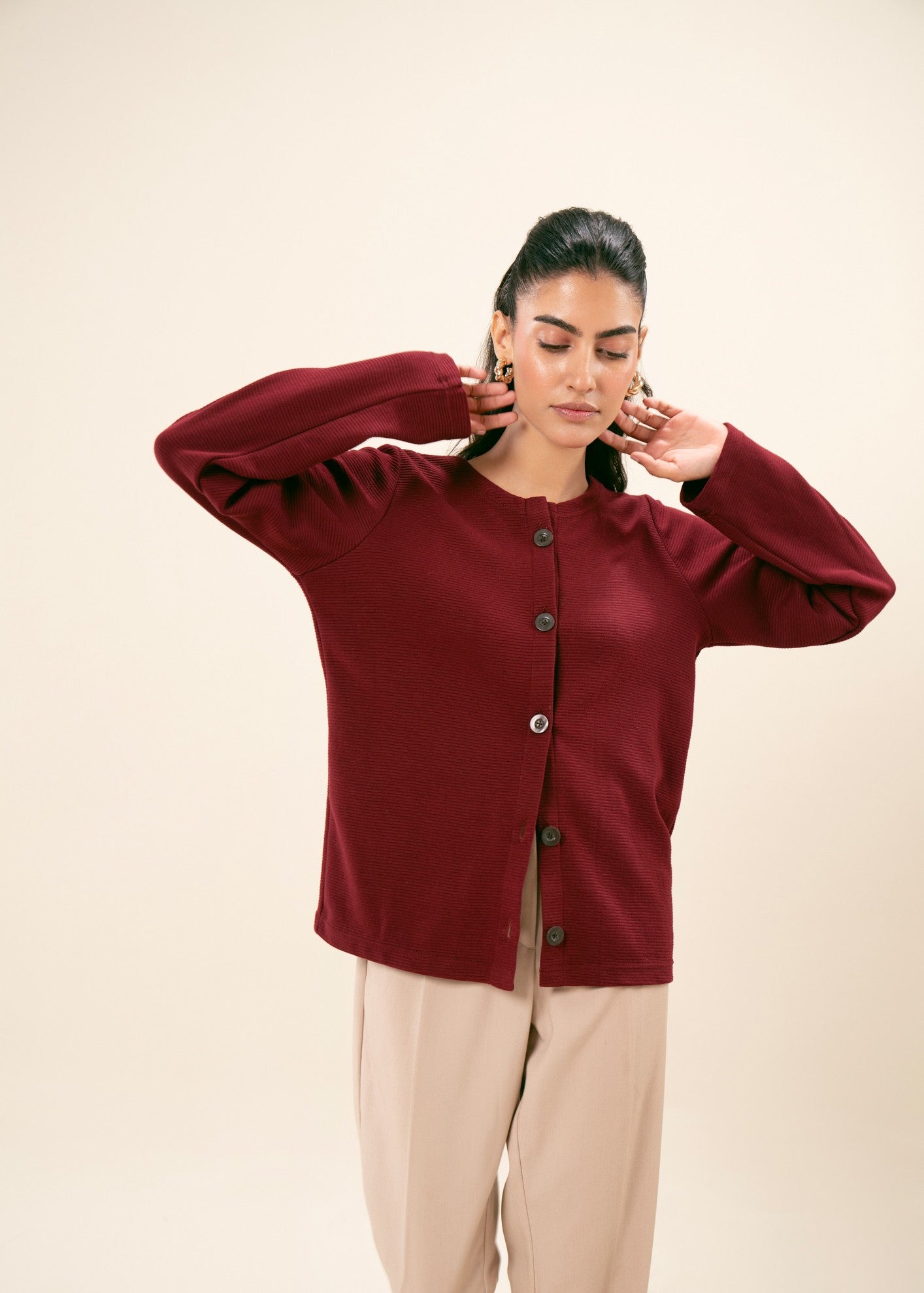 polyester Sweater in Cherry red