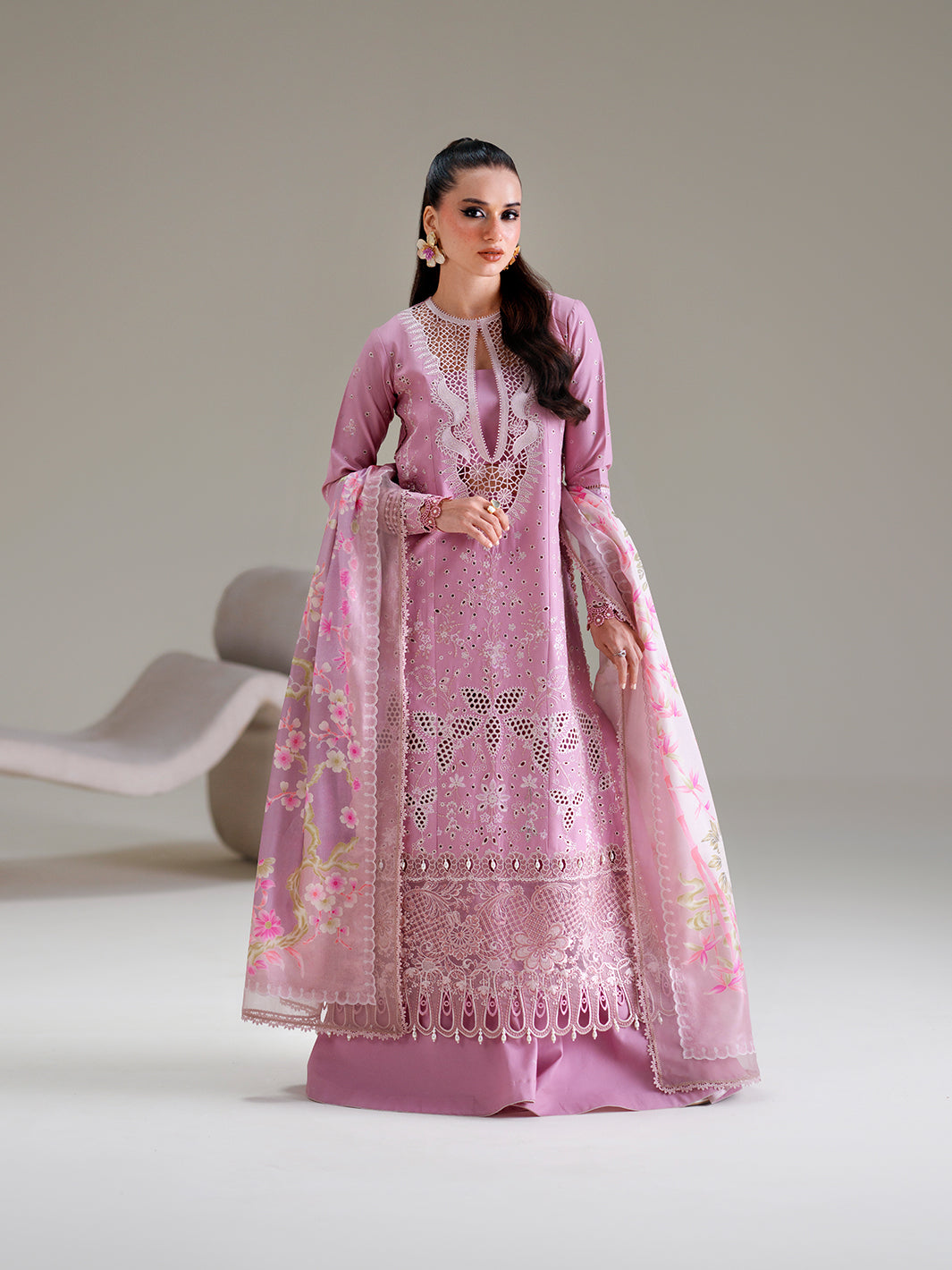 Amour Luxury Lawn – 181-B
