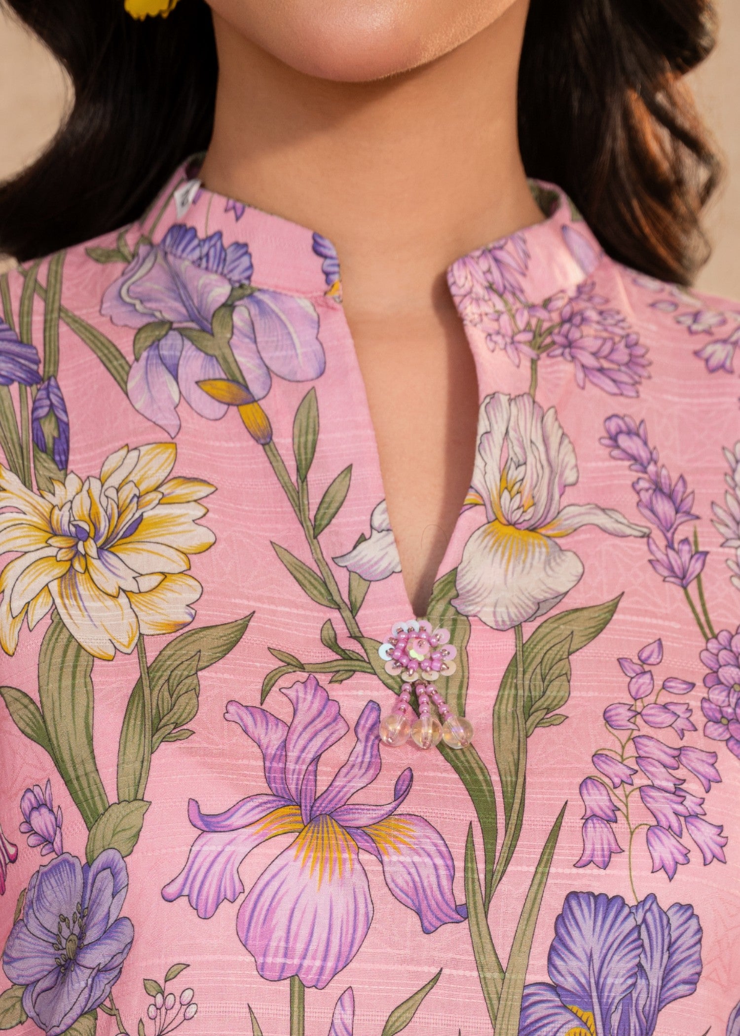 textured lawn Kurta Set in Petal pink