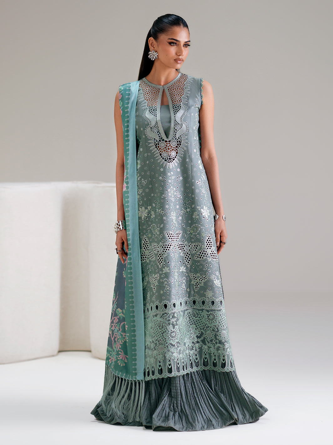 Amour Luxury Lawn – 181-A