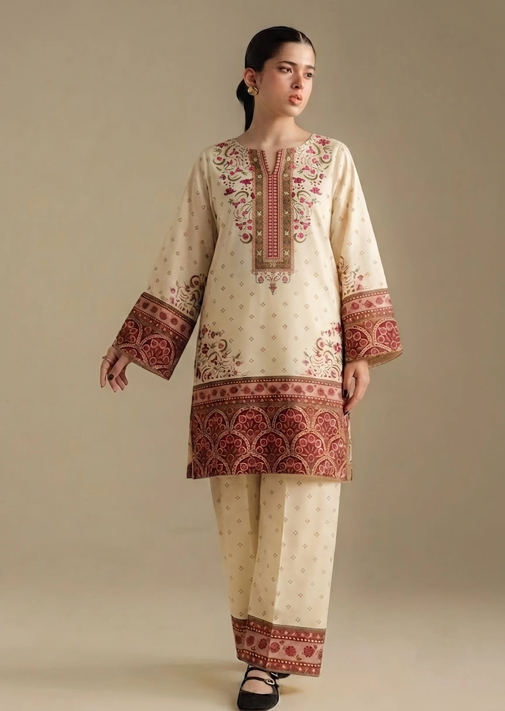 lawn cotton Kurta Set in Cream