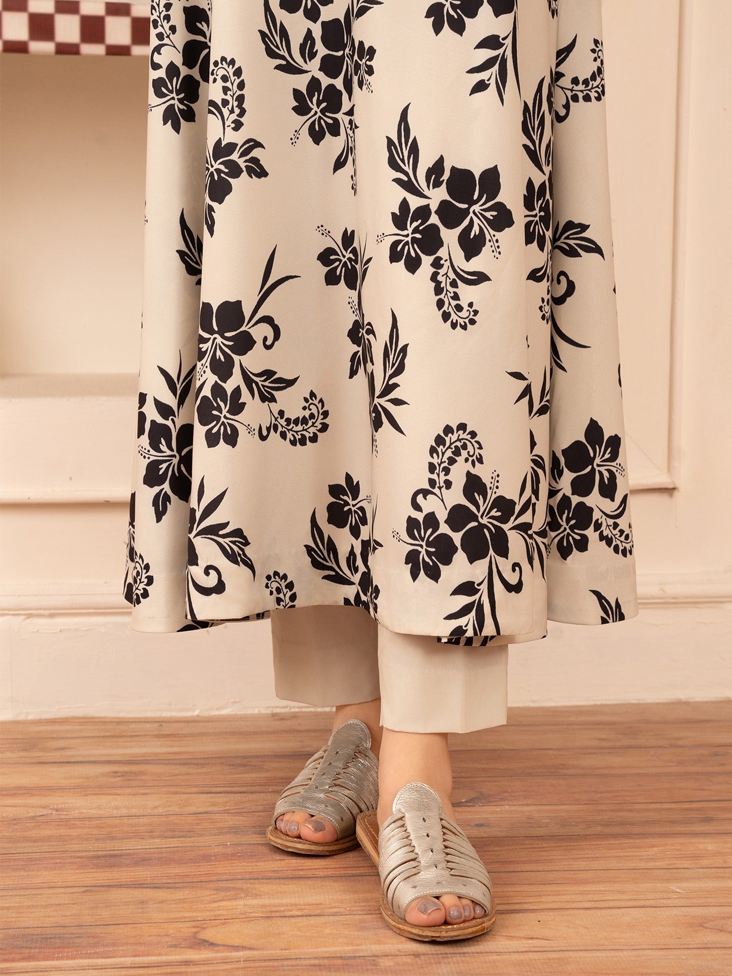 crepe Maxi in Beige