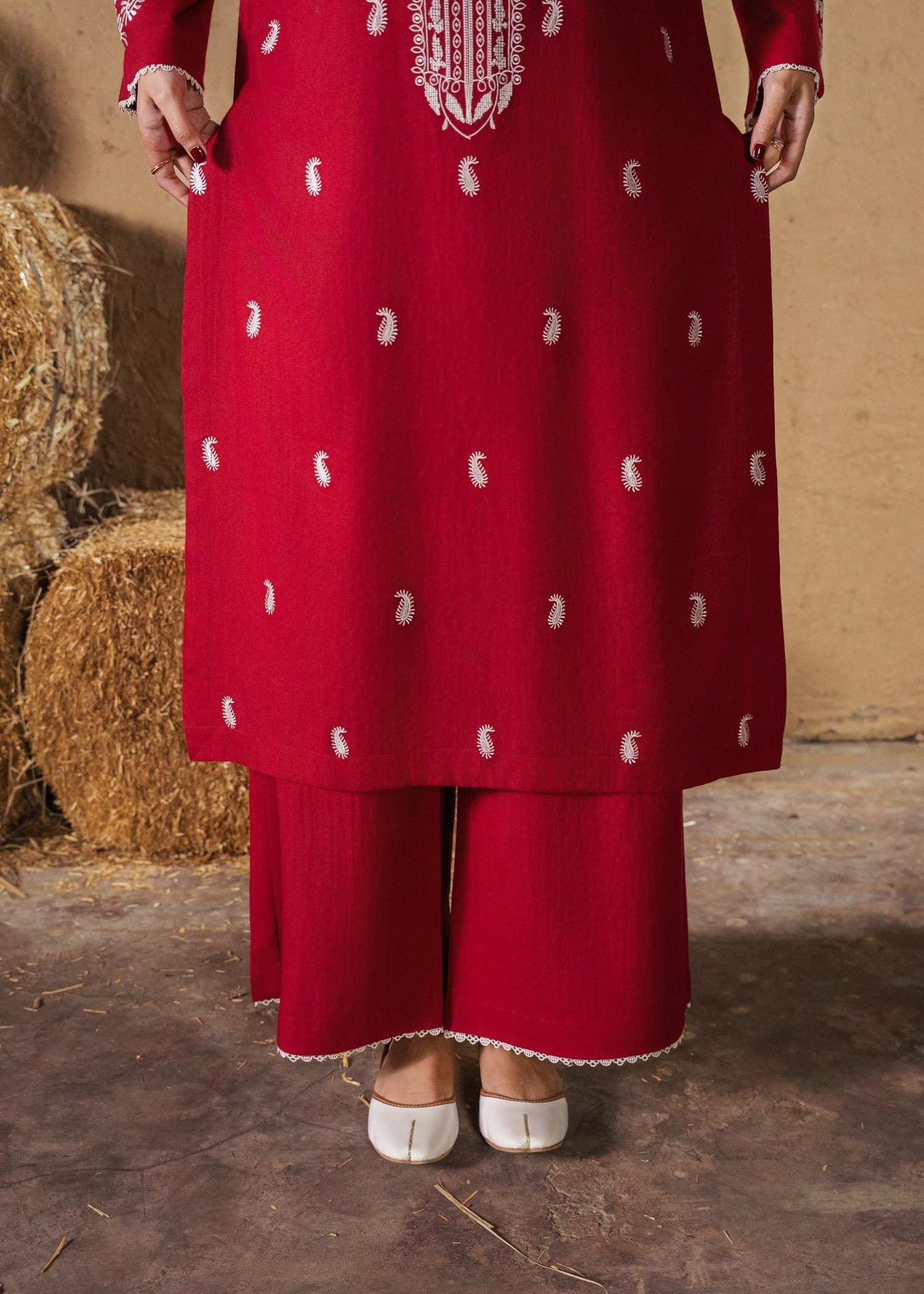dhanak Kurta Set in Crimson