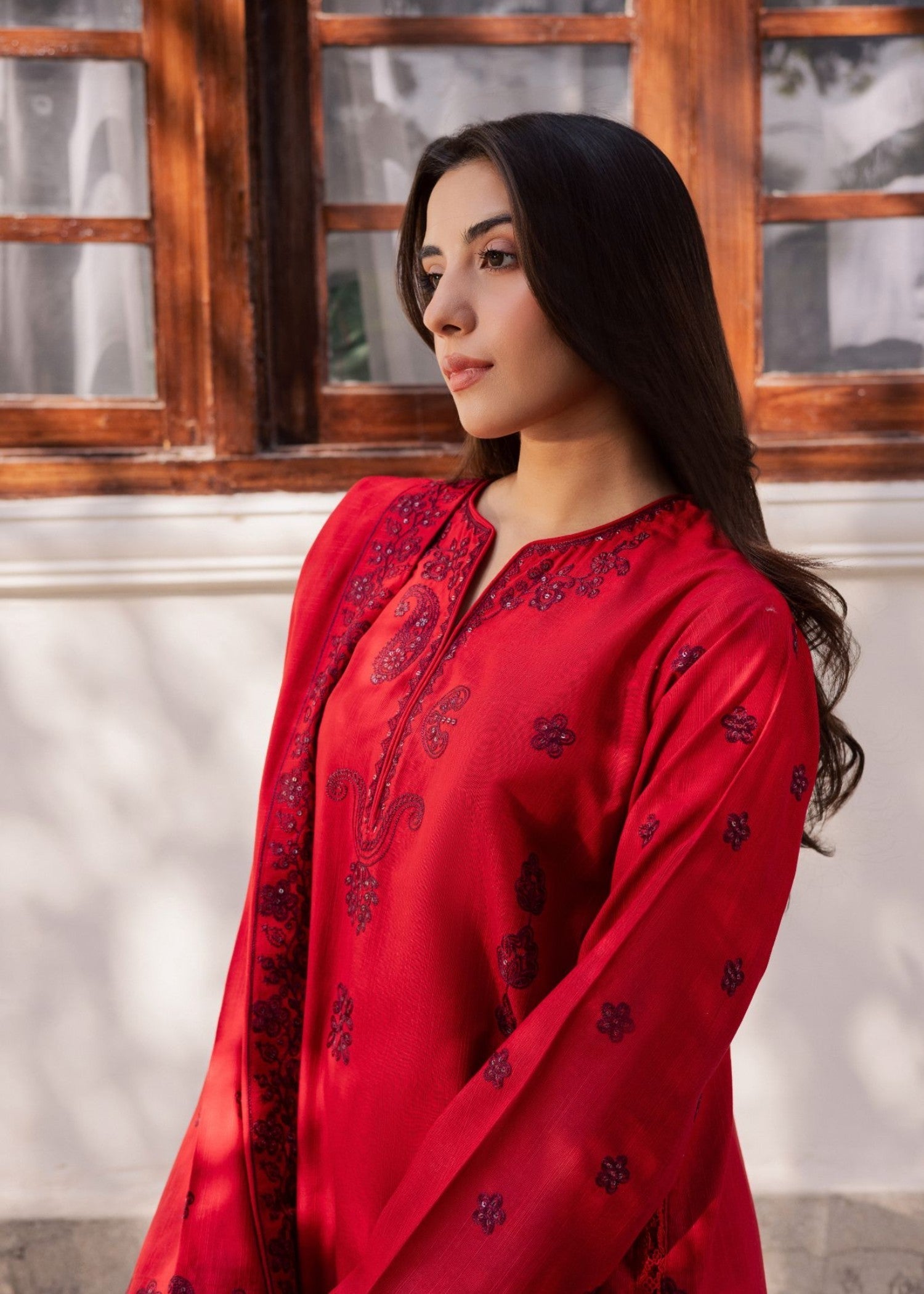 karandi Kurta Set in Red