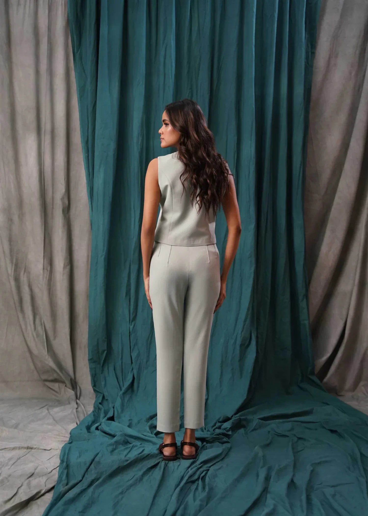 crepe polyester Top in Ash grey
