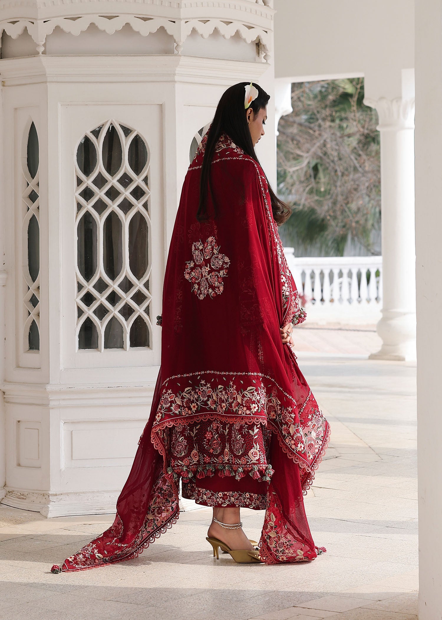 Luxury Lawn Eid Edit – Kastanaa