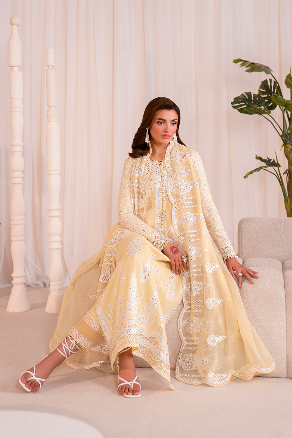 Bloom Poise Lawn Edit – CHLOÉ - MSU0684