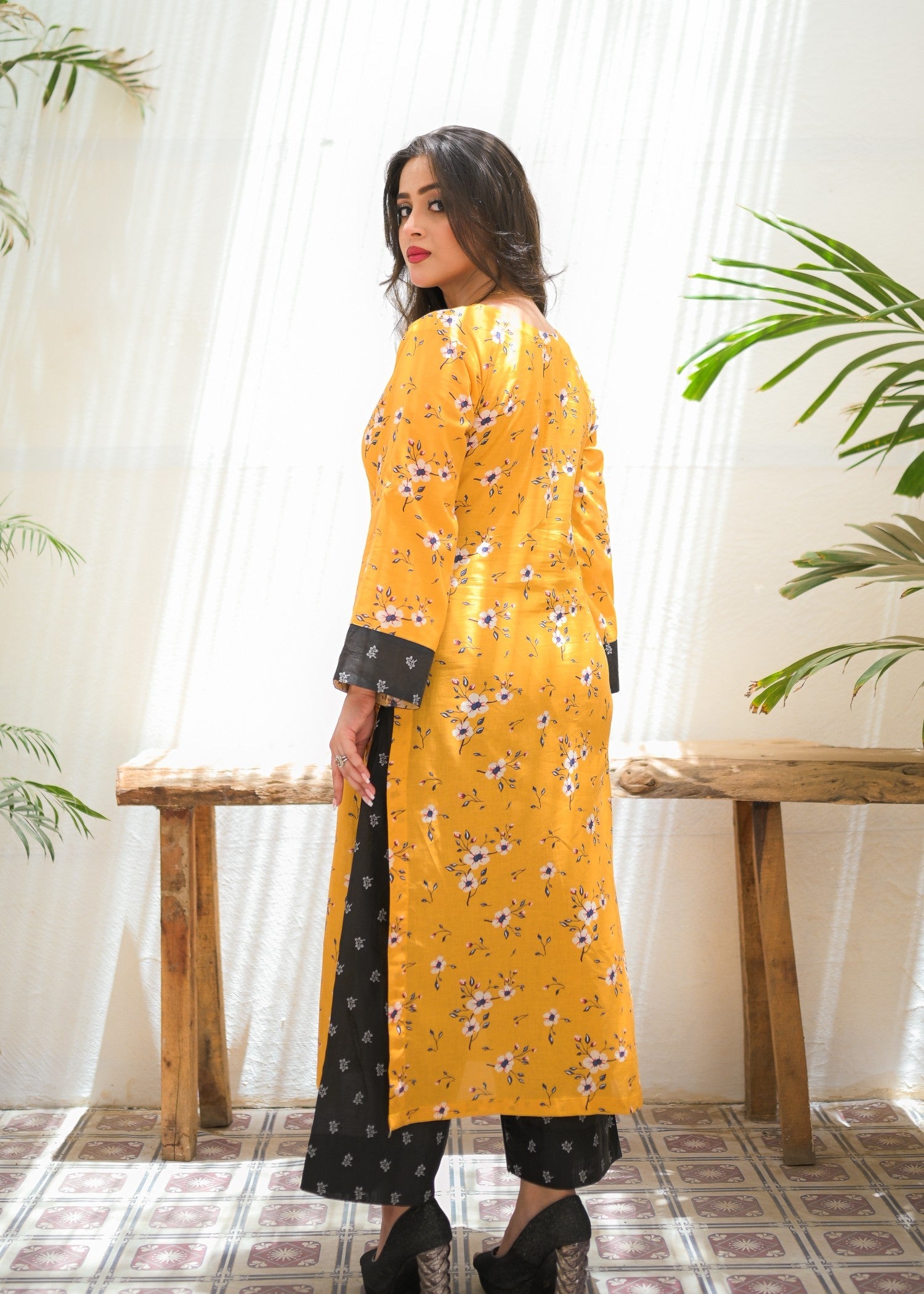 lawn Kurta Set in Autumn gold