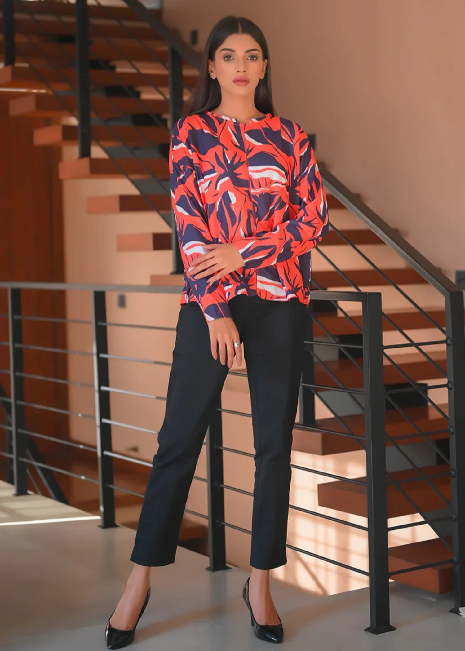 cambric Top in Tomato red