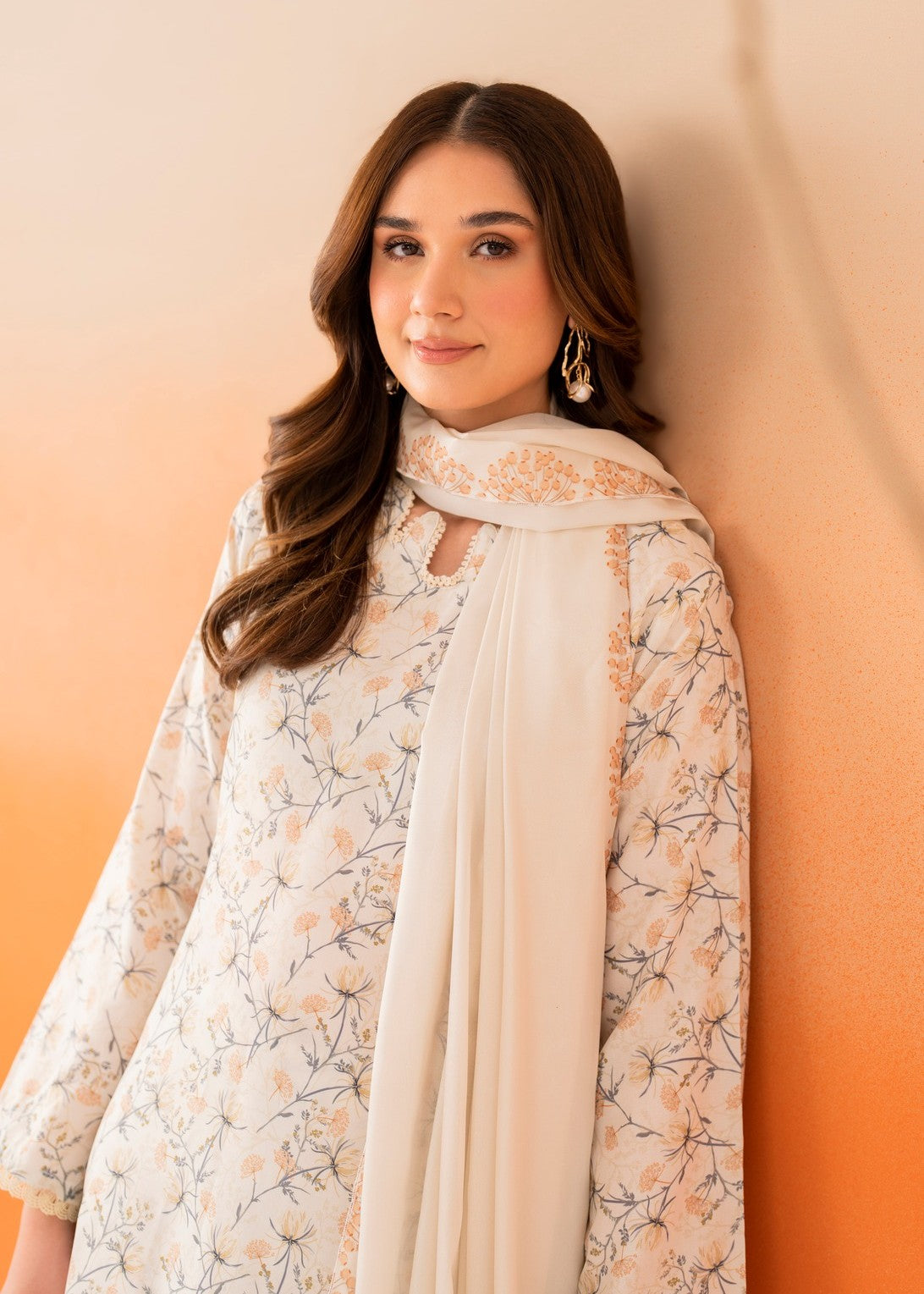 cambric Kurta Set in Off-white